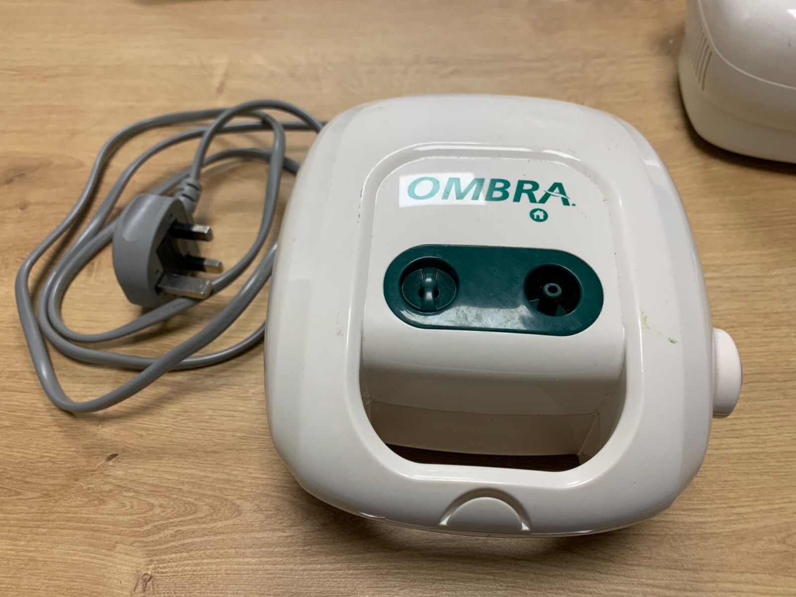 OMBRA TABLE TOP COMPRESSOR Trudell Medical International