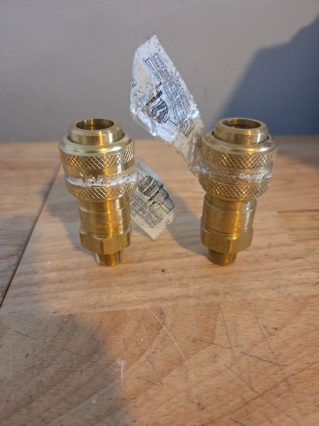 DIXON Valve 4DM3-B Male Threaded Coupler D-series 1/2" Body 3/8"-18 Thread Qty 2