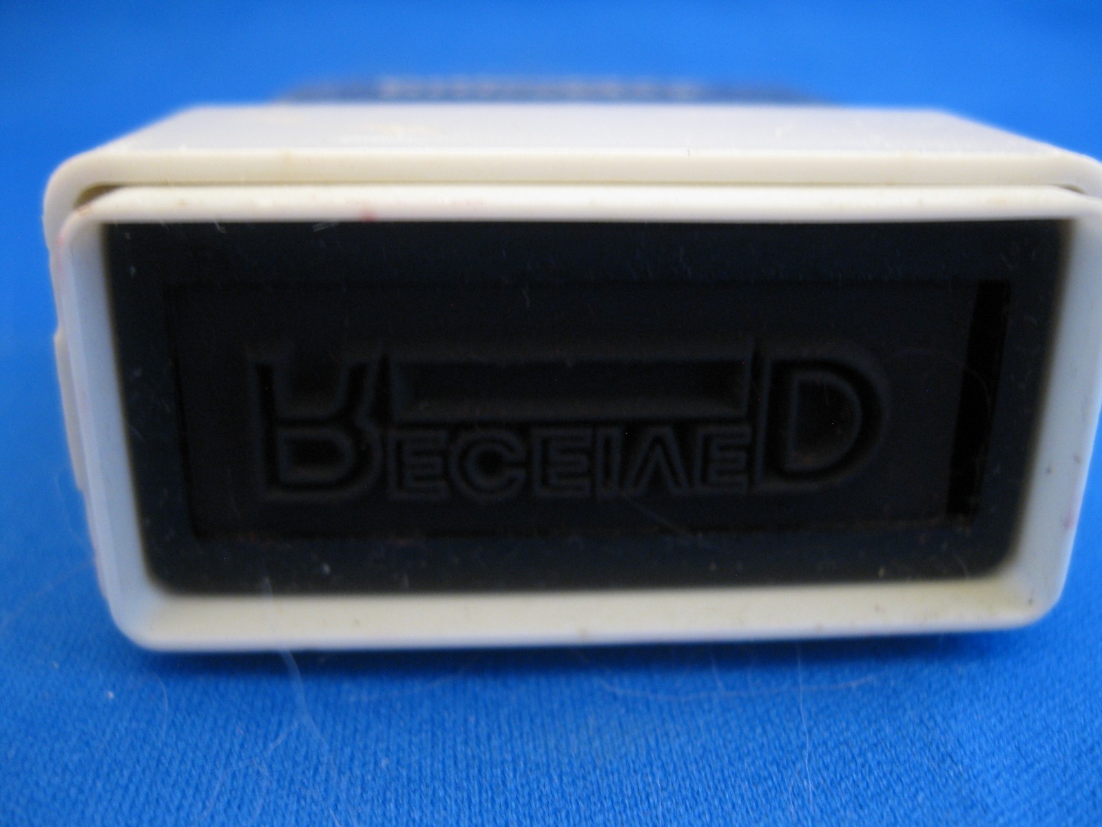 Office Max Pre-inked "RecieveD" Rubber Stamp - Red Ink