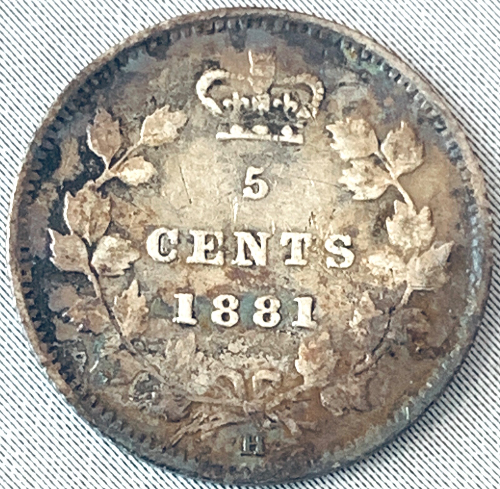 1881-H Canada 5 cents Silver Coin Victoria