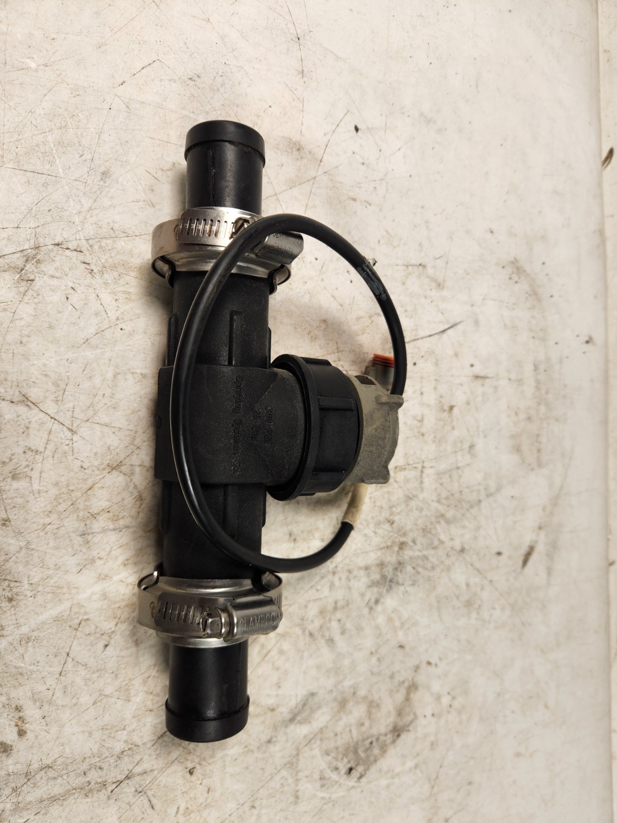 Mid-Tech Spraying Systems Flow Meter. 16-00008. 300 PSI