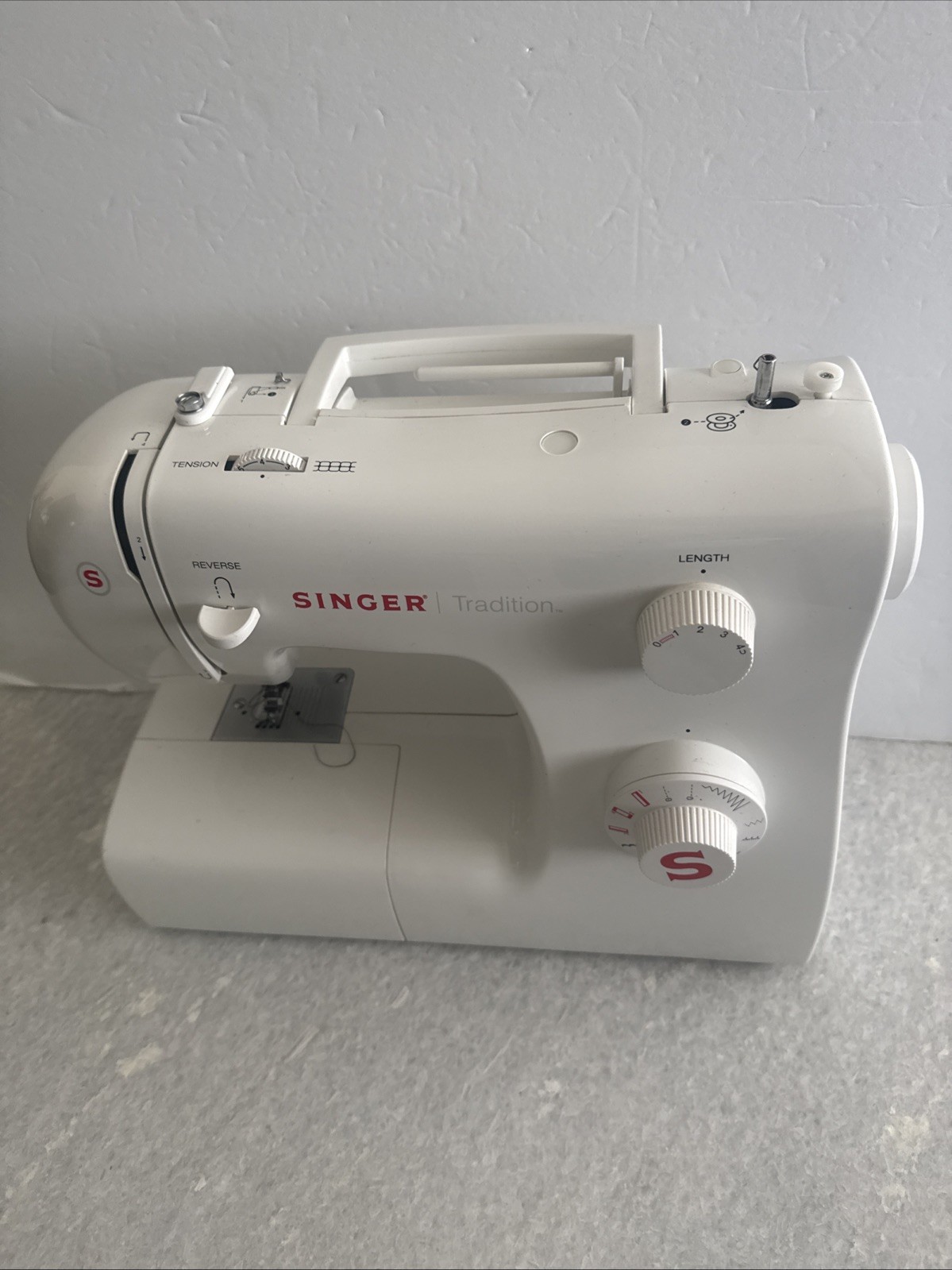 Singer Tradition 2250 Sewing Machine Working W Power Cord And Pedal