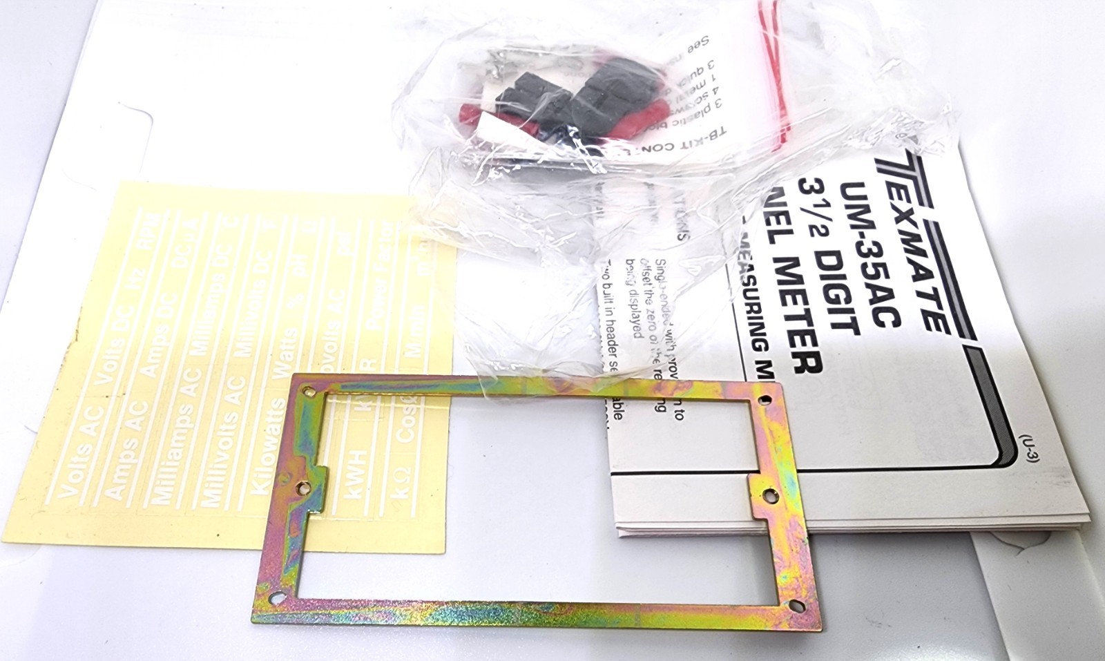 Texmate UM-35AC 199.9 VAC Digital Panel Meter 3½-Digit LED Display – Untested
