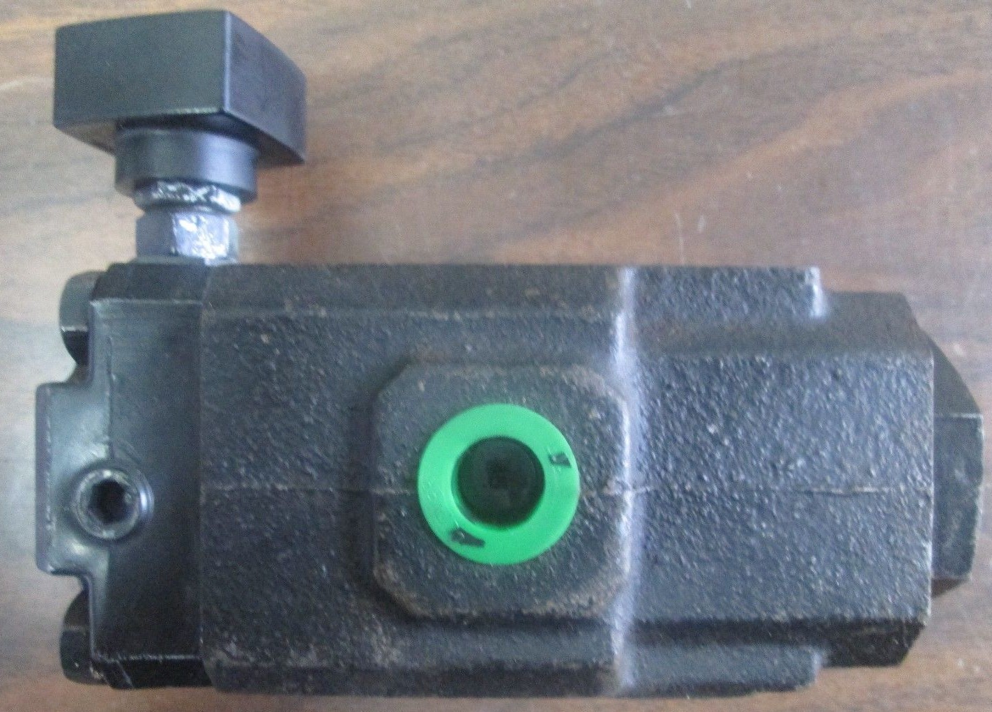 ULR3MH 12BL Parker Pressure Control Valve