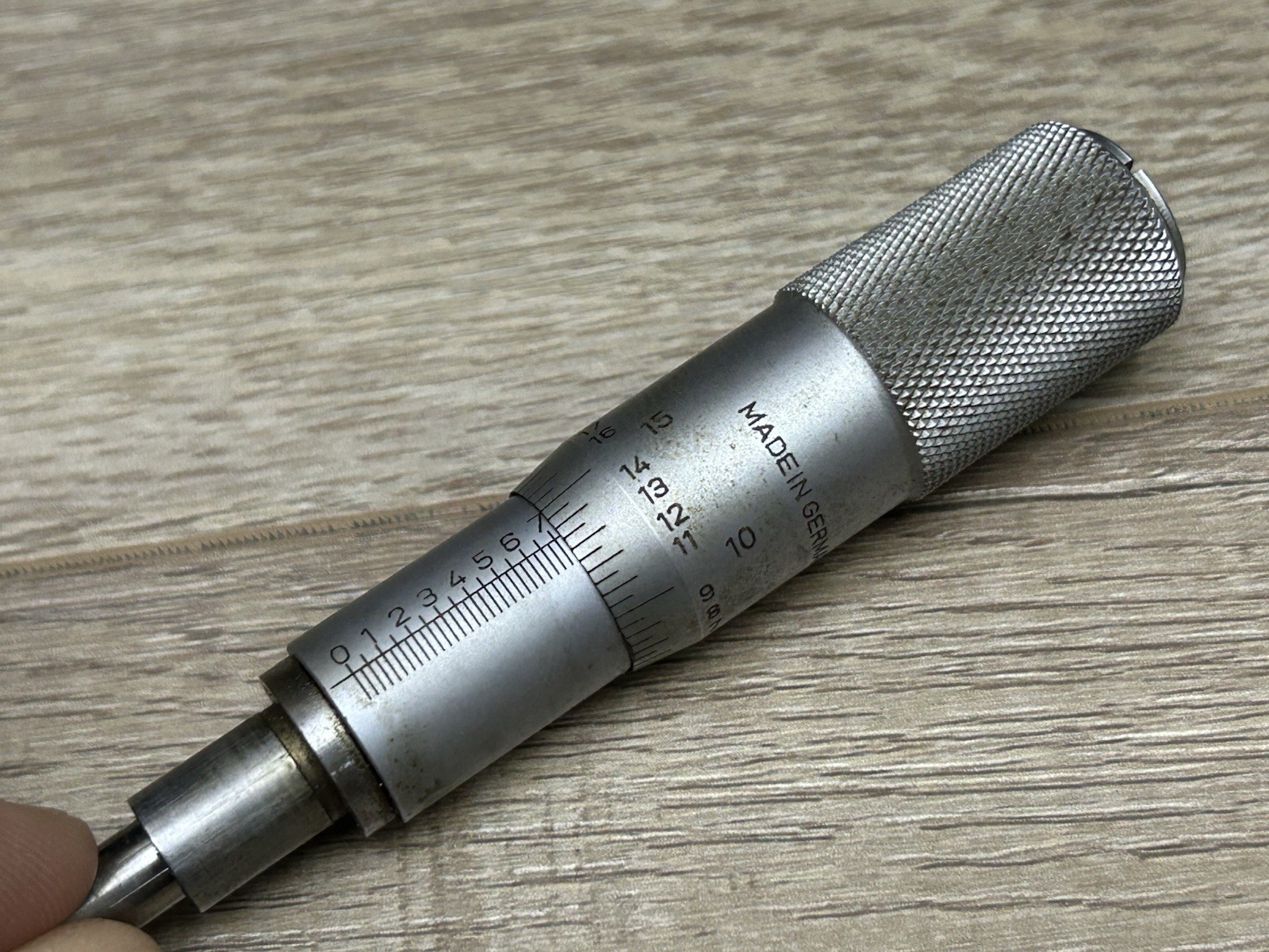 OPTOMETRIX Germany Precision Micrometer