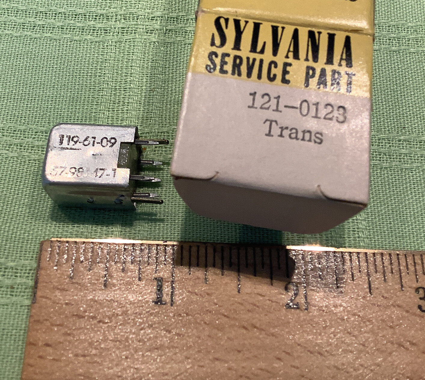 Sylvania By Automatic 121-0123  119-61-09  57-98147-1 Transistor IF Transf.