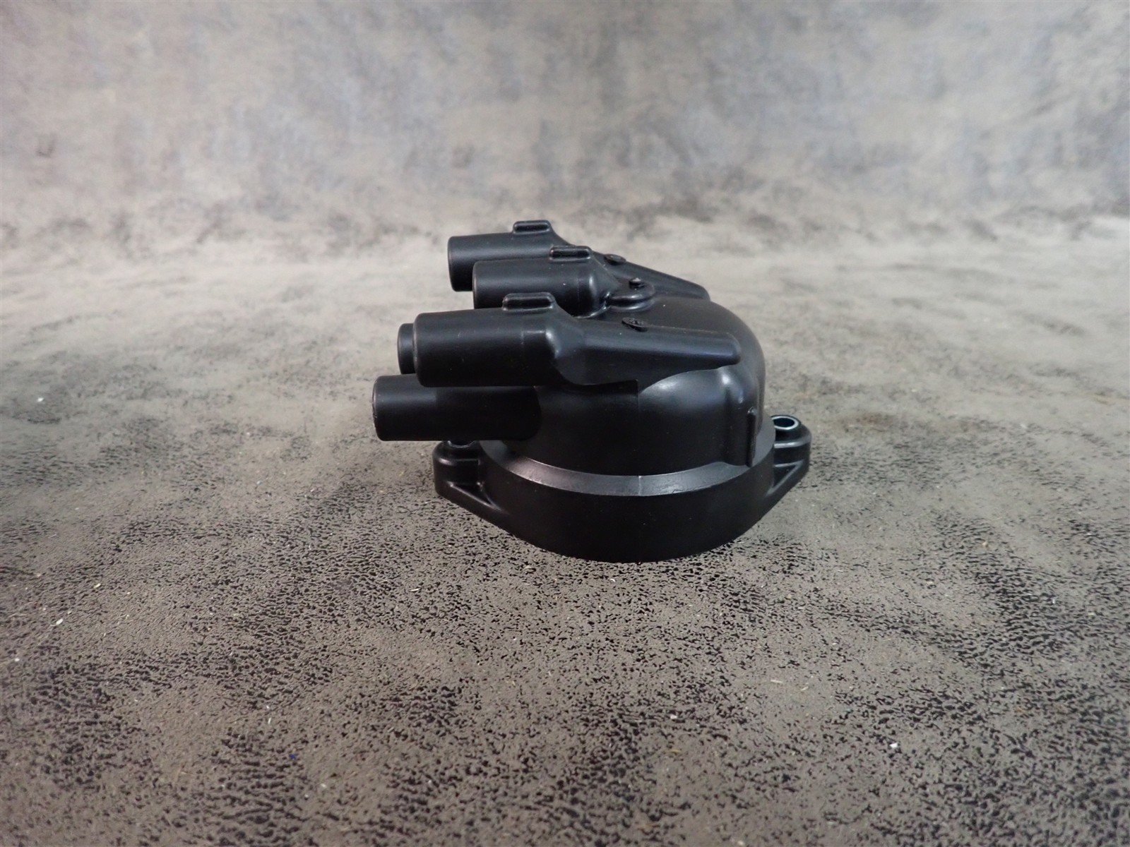 NEW WVE 5D1247 Distributor Cap (G217)
