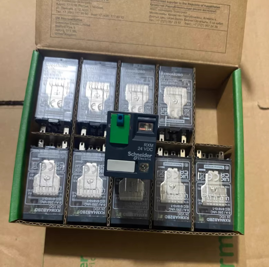 1PC NEW Schneider Intermediate Relay RXM4AB2BD DC24V 4NO4NC #YY
