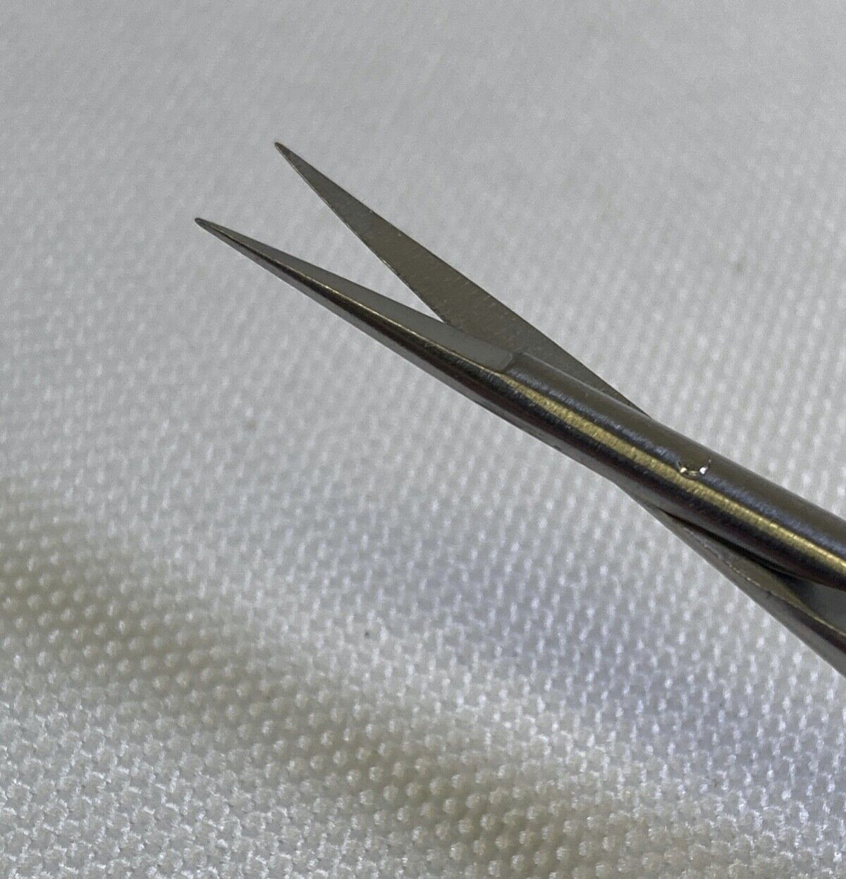 Aesculap FD105R Micro Vessel Scissors Bayonet Straight Sharp Tips 7.5"