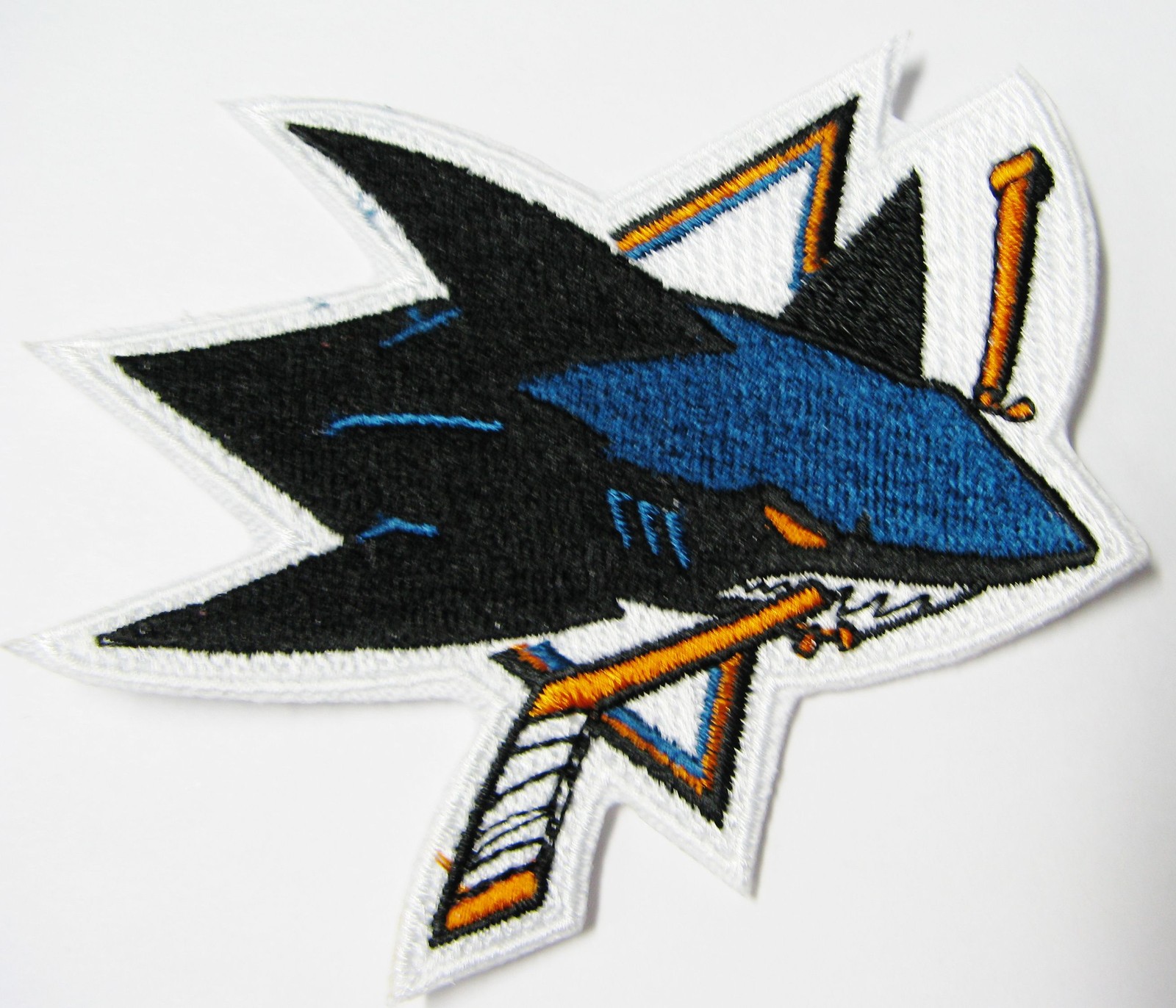 LOT OF (1) HOCKEY SAN JOSE SHARKS PATCH  PATCHES 3 1/2" X 3"(TYPE B) ITEM # 96