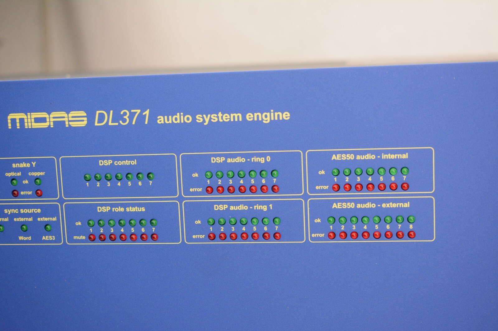 Midas DL371 4 module Audio System Engine for PRO3 New in open Box PRO 3