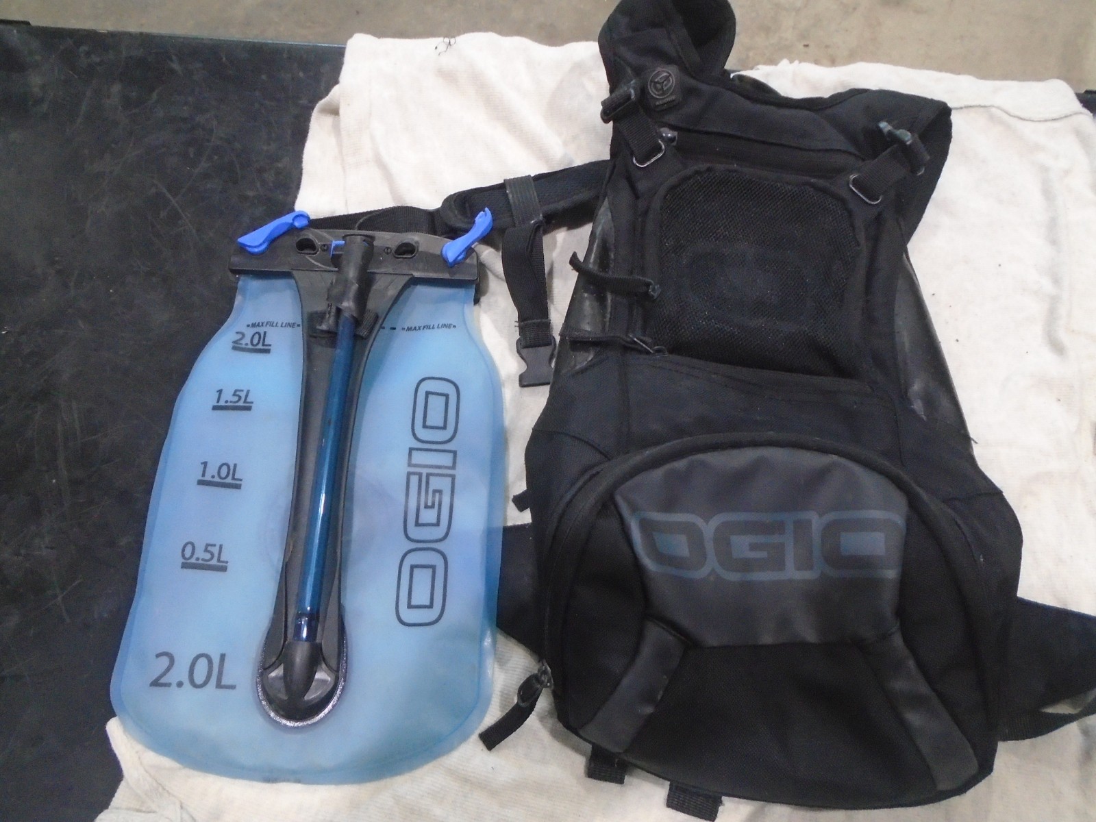 Ogio Hydration Backpack 2 Liters MX