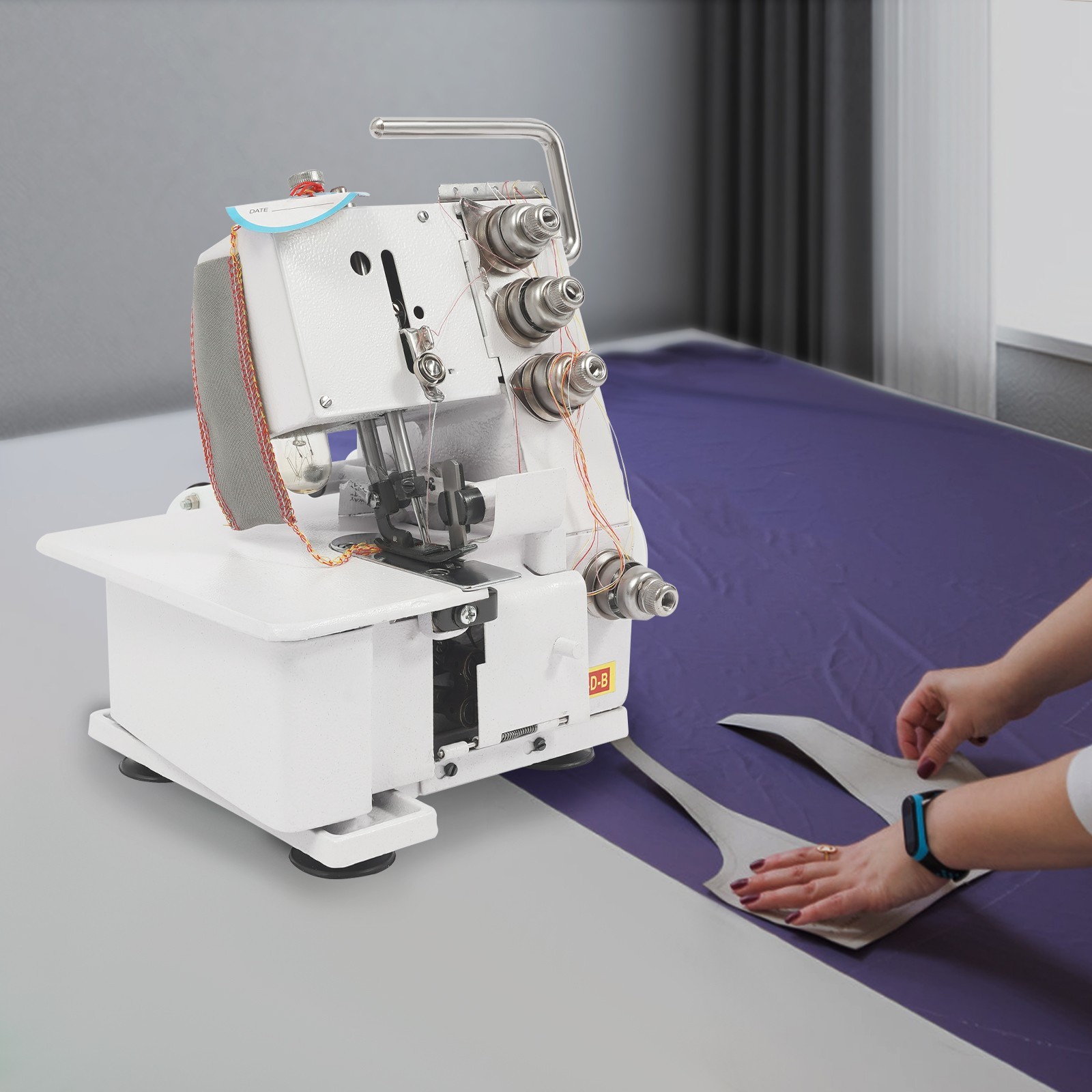 Professional 4 Thread Serger Overlock Sewing Machine 4-Line w/ Foot Controller