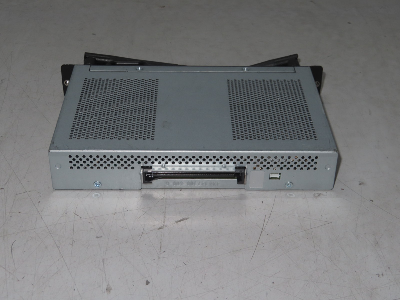 SMART Technologies AM40 iQ Appliance For Smart Board Interactive Display