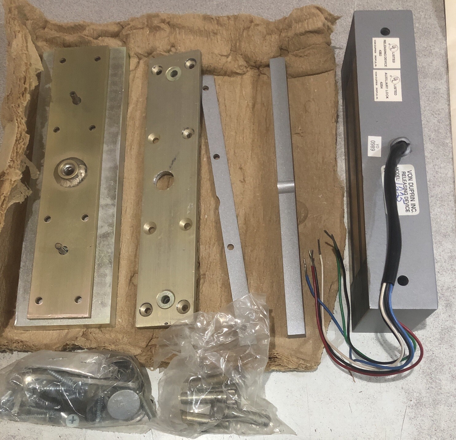 Van Duprin Magnetic Lock 1200 Series 1200 Lbs Force NEW OLD STOCK