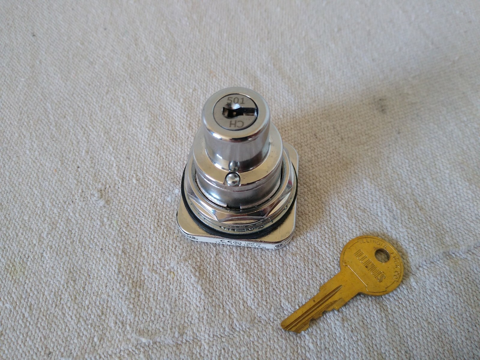 Siemens 52SC6GV Selector Switch With 501 CH Key
