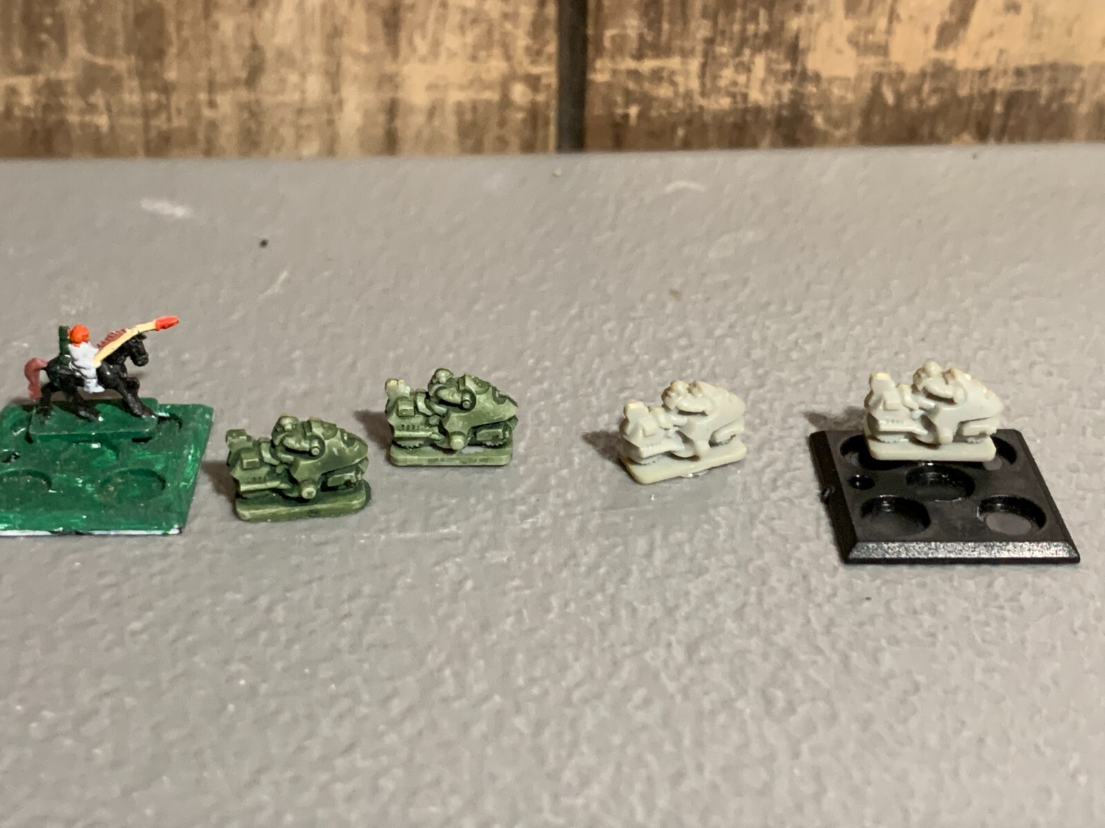 A7379 EPIC WARHAMMER 40K IMPERIAL GUARD BIKES CAVALRY