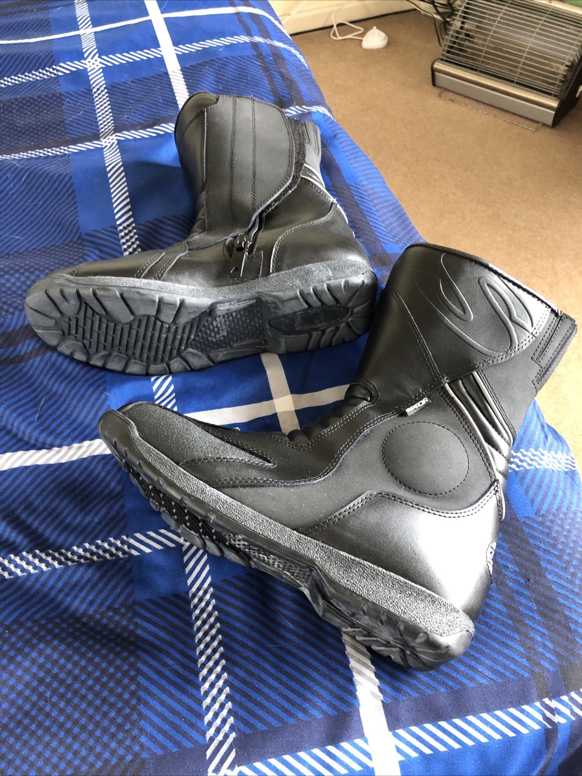 spada motorcycle boots