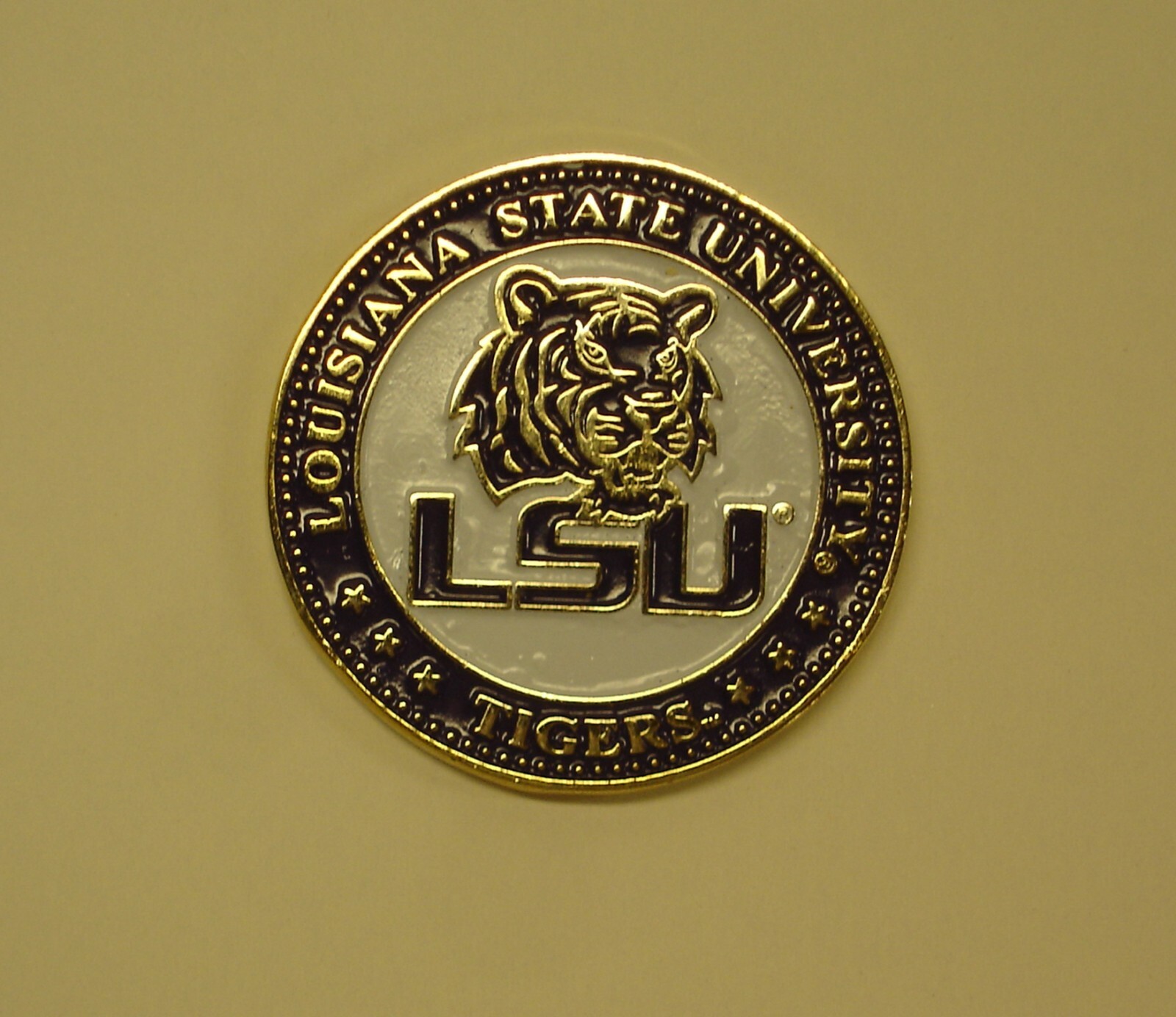 LSU TIGERS football colored coin Poker guard golf marker
