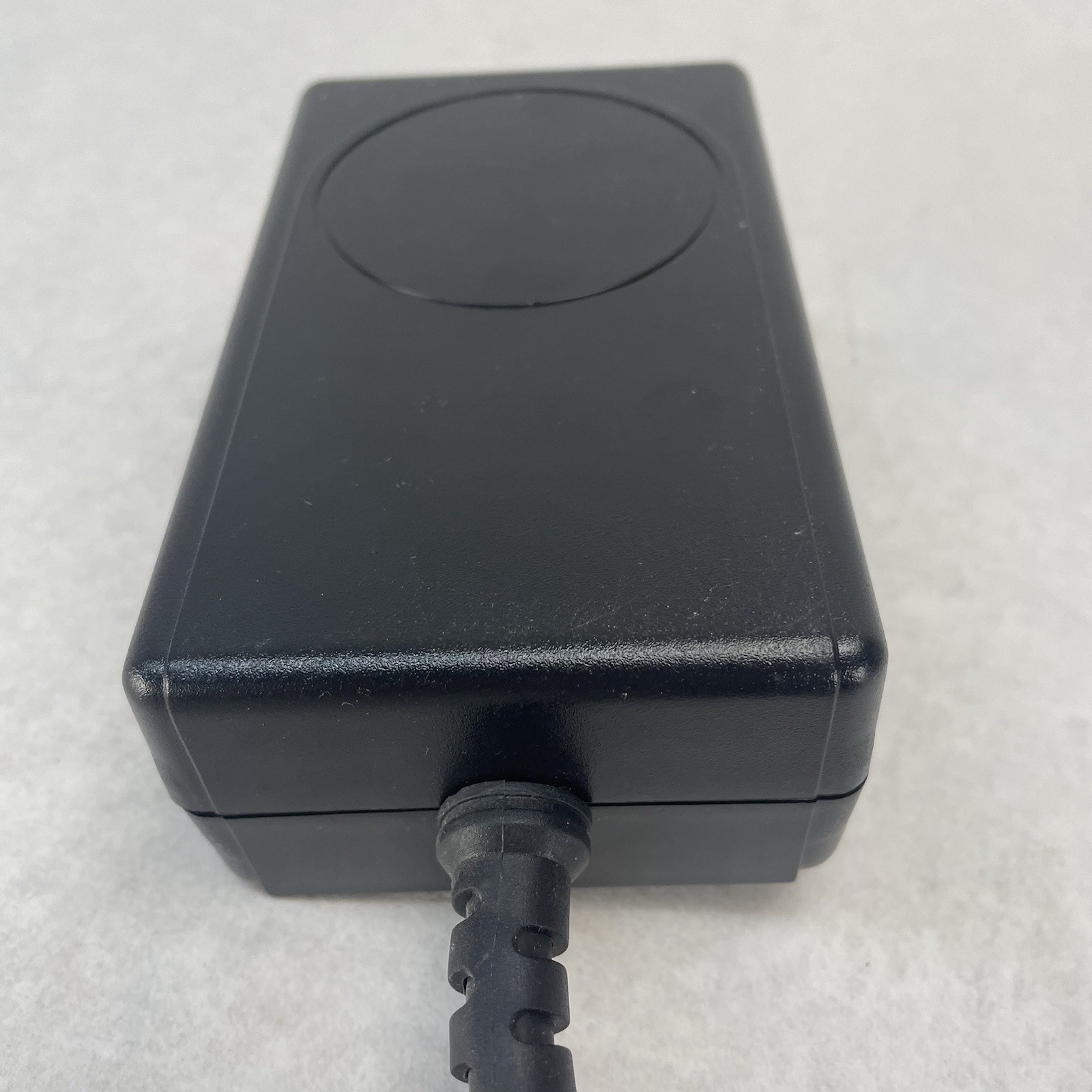 WENDENG JEIL Medical Power Supply JMW190KB1200F09 12-Volt DC, 7-Amp, 8-Pin