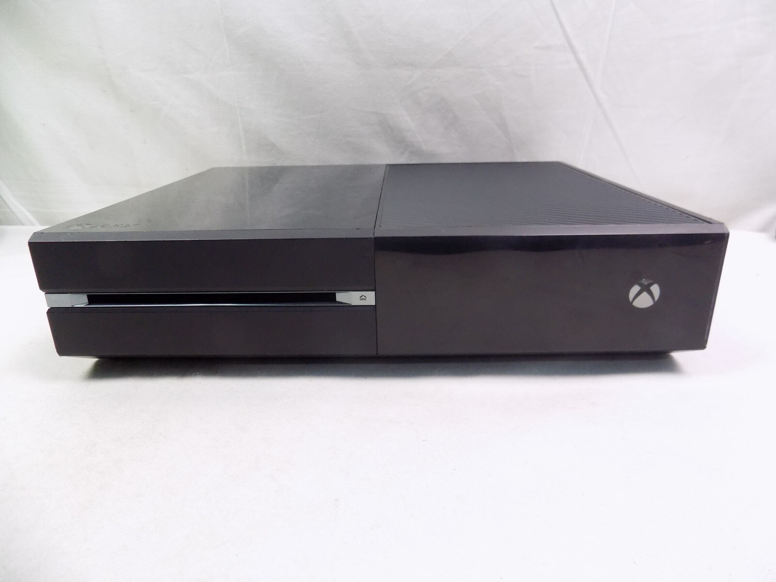 Boxed Xbox One Console Bundle with Camera