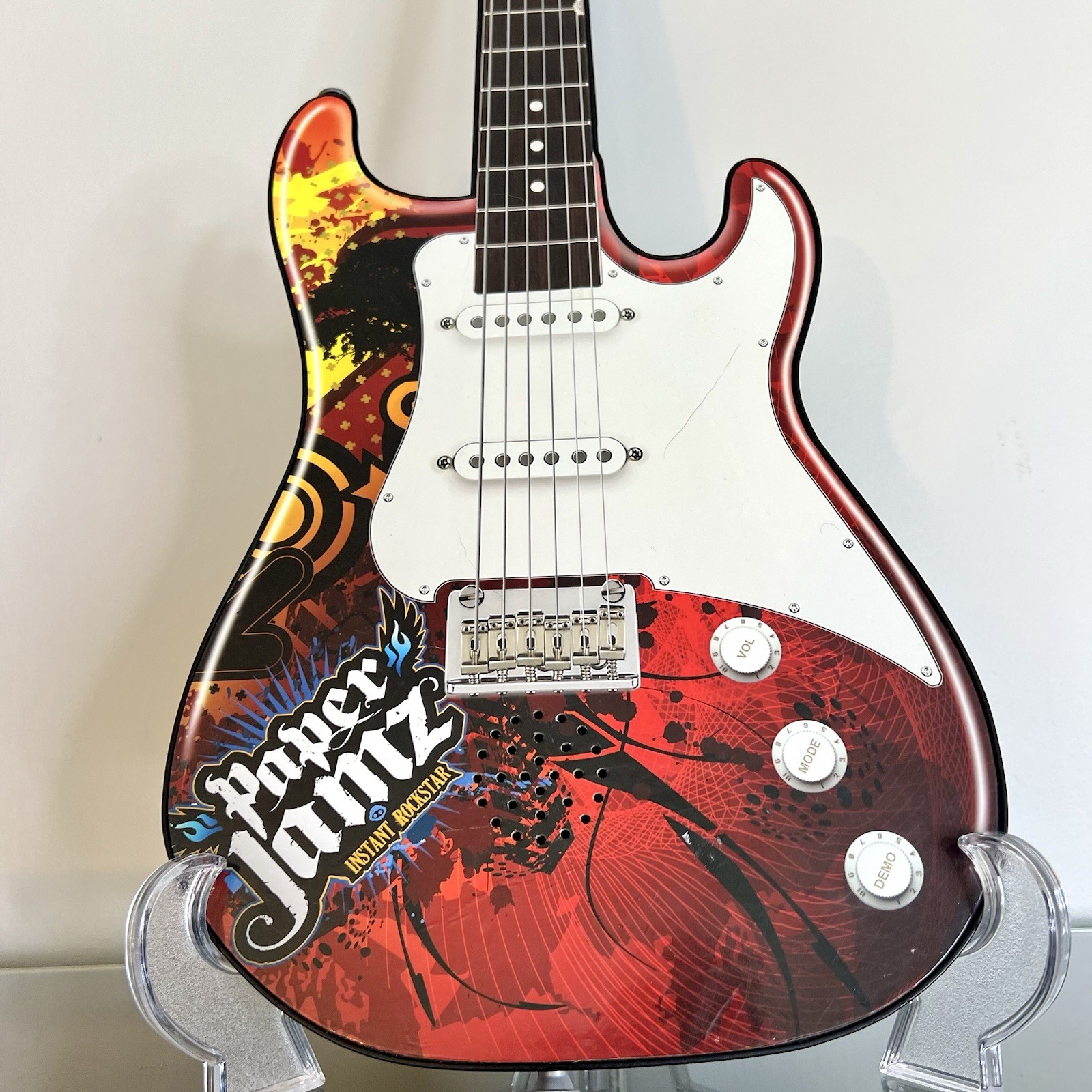 Paper Jamz Guitar Series 1 Instant Rock Star Red White