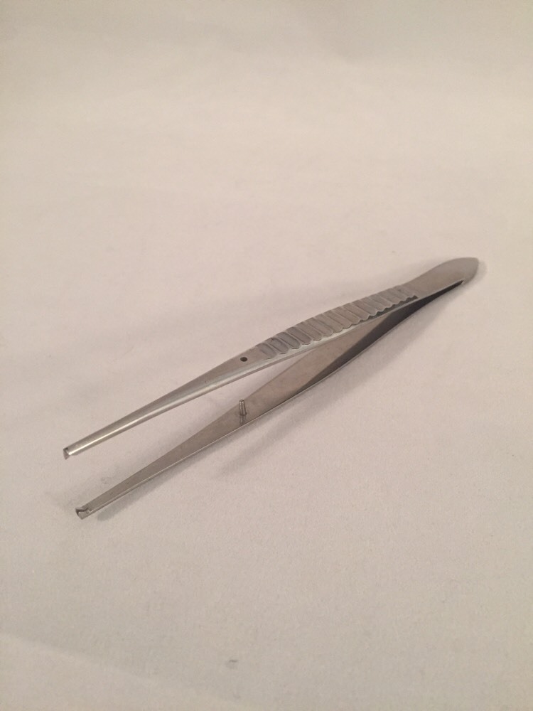 NEW AMICO Tissue Forceps Straight 1x2 Teeth 5.5"