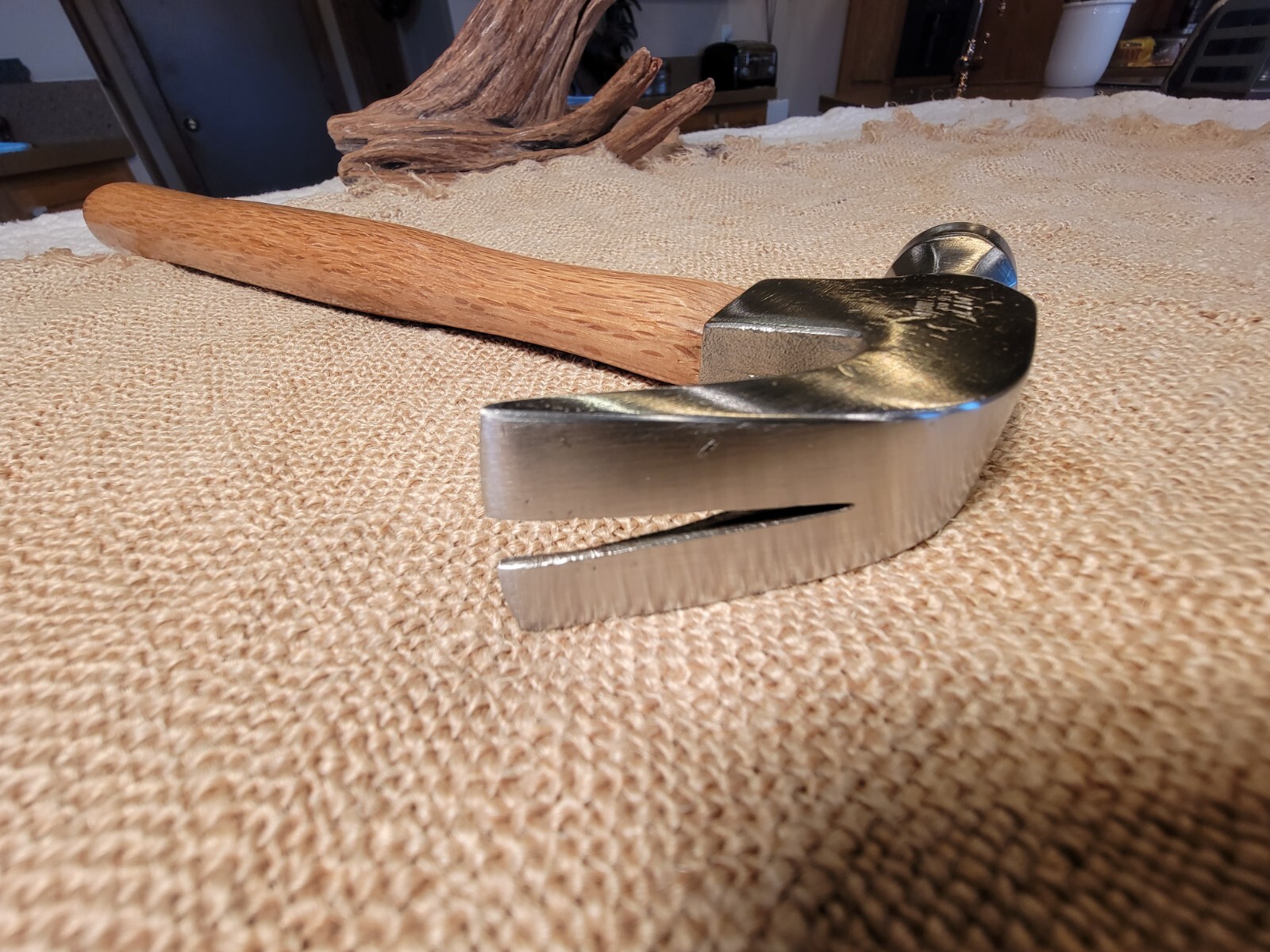 Vintage Antique MIT 16 oz claw hammer