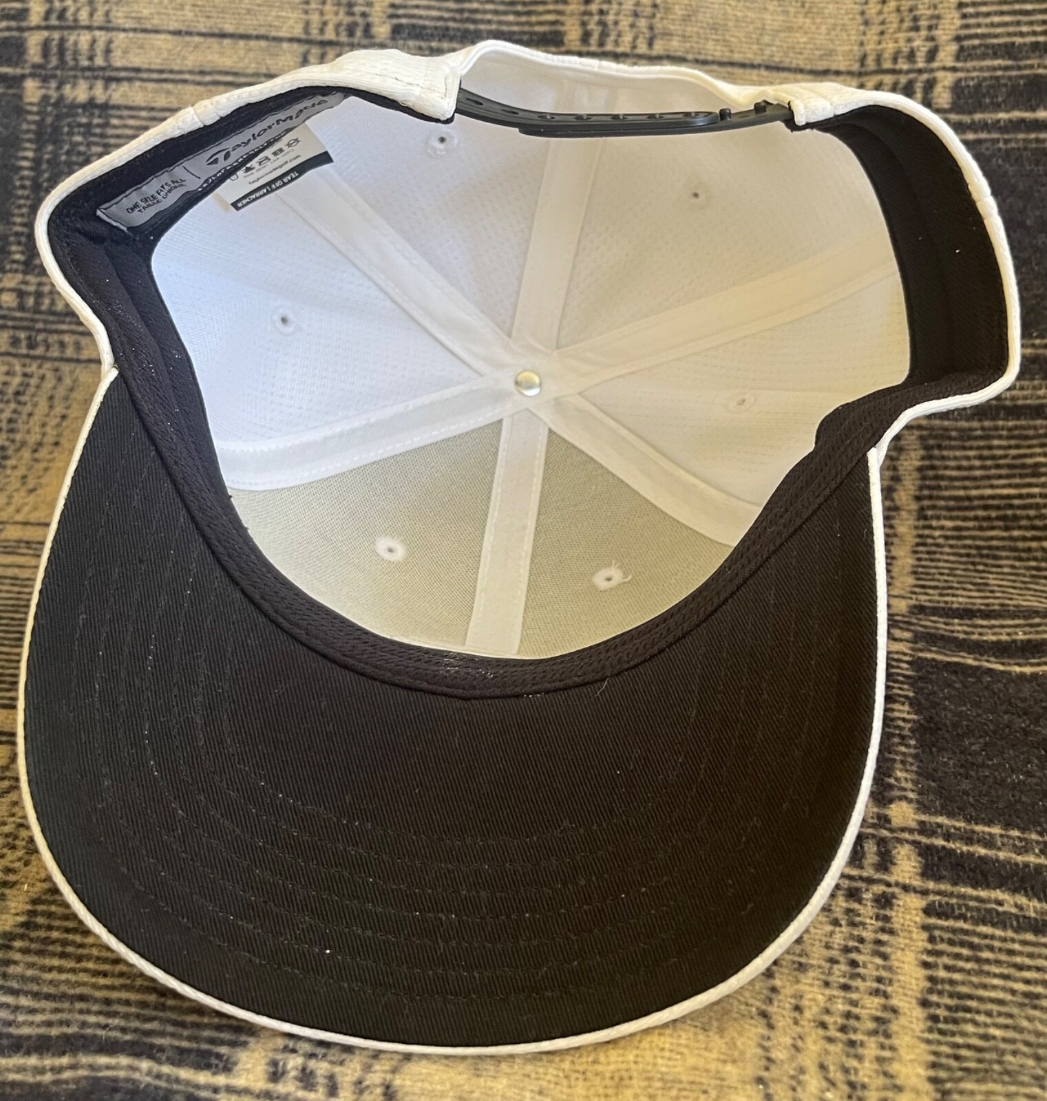 Taylor Made all white golf hat snapback One Size baseball hat