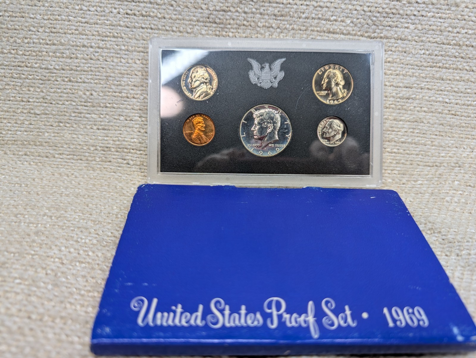 5 Proof Sets 1968-1972 Includes 3 Silver Halves 260541