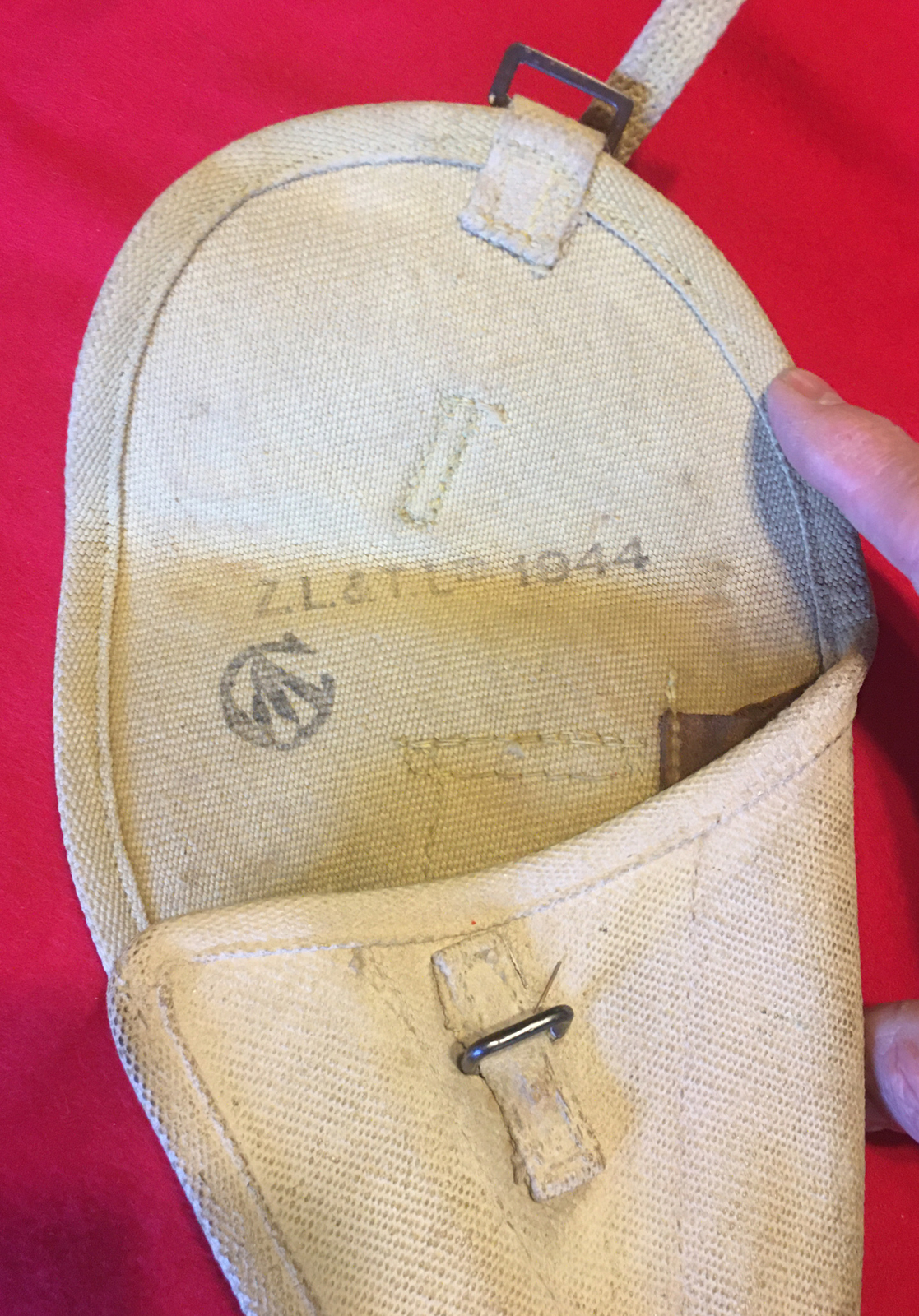 WWII era, Canadian Browning hi power holster, whitened Canvas, 1944￼ Z.L.&T.Ltd.