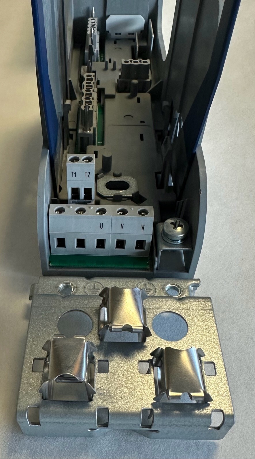 Lenze Backplane Multi Drive / HW Vers. 1A / E94AZPM0044N