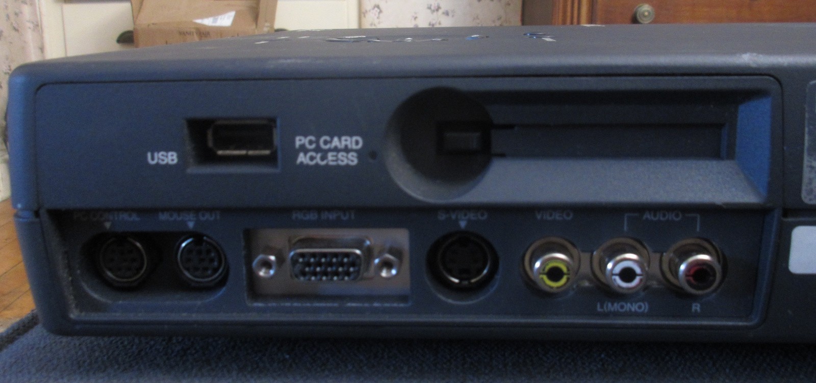 NEC Projector LT84/140 DLP MultiSync - Working