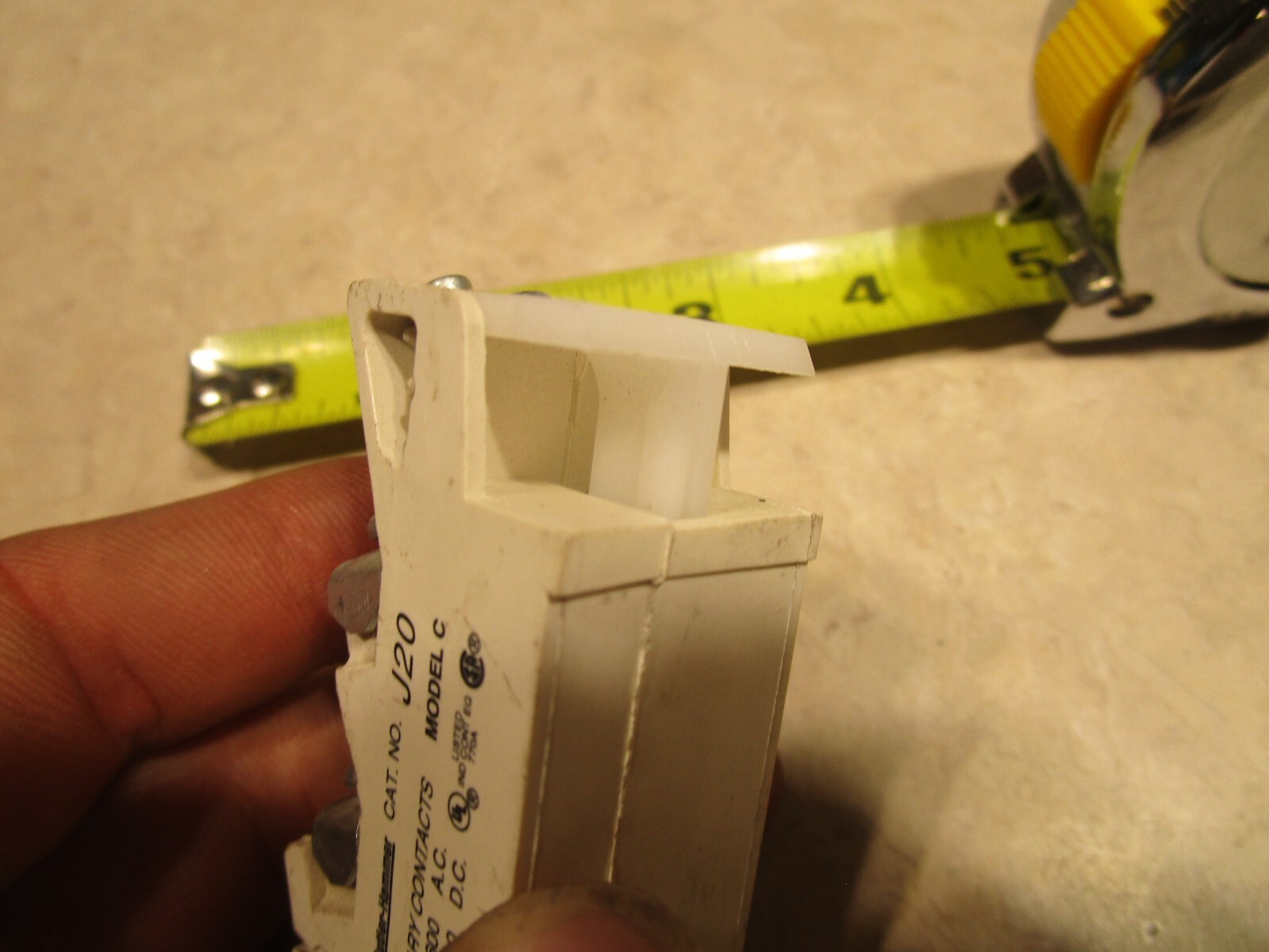 CUTLER HAMMER J02 AUXILIARY CONTACT, S0657