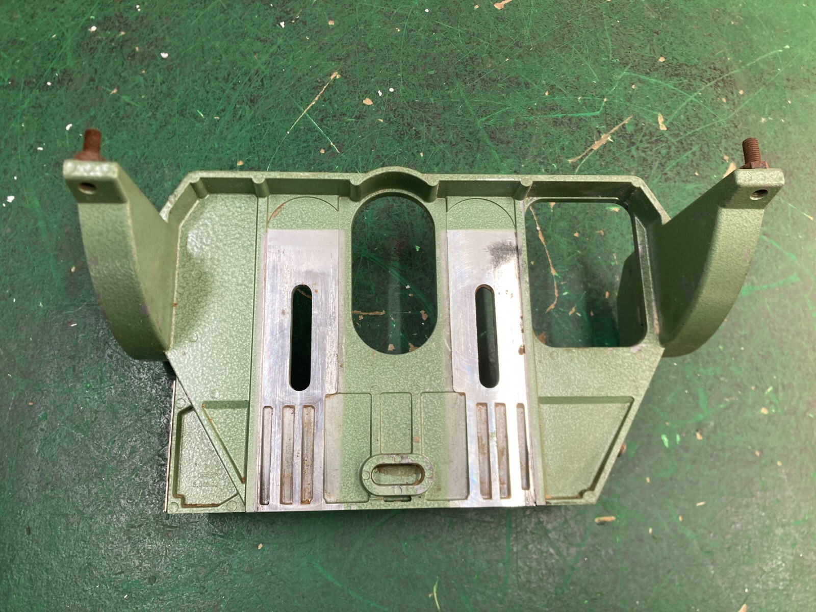 Inca 341.018 Table Saw -  Arbor Cradle and Trunnions