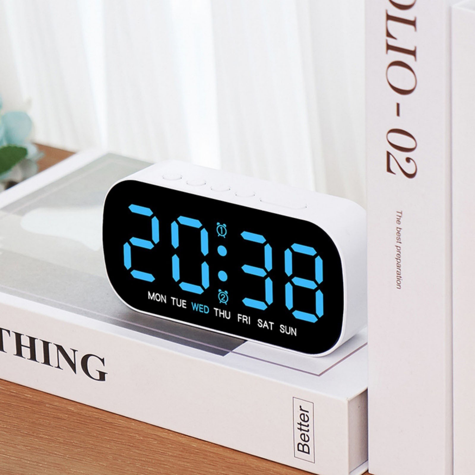 Auto Dimming Large LED Display Digital Alarm Clock With Snooze For Bedroom