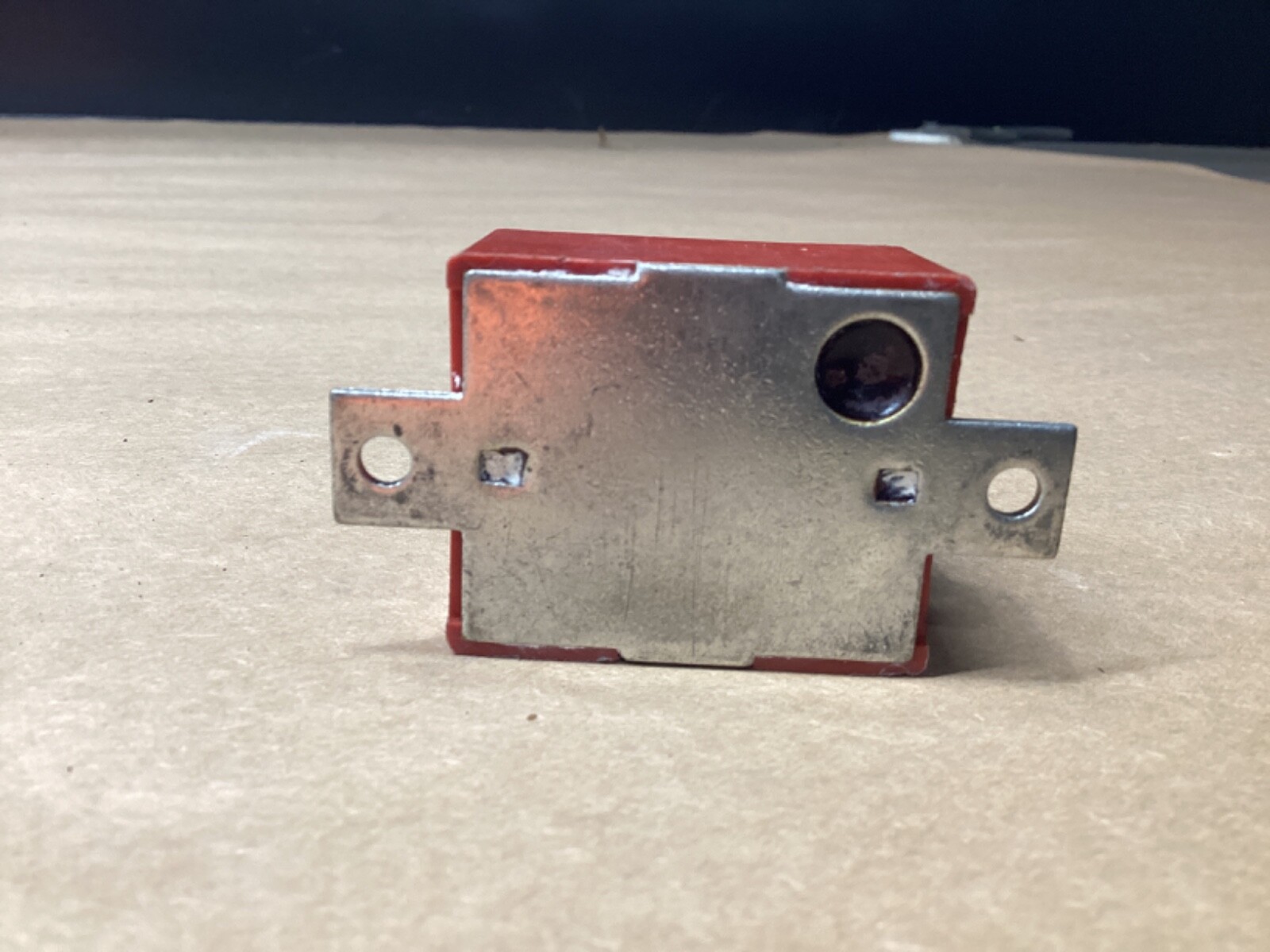 AMF POTTER & BRUMFIELD ECT-4069 94371302 SOLID STATE RELAY 20VDC #101M97*CO