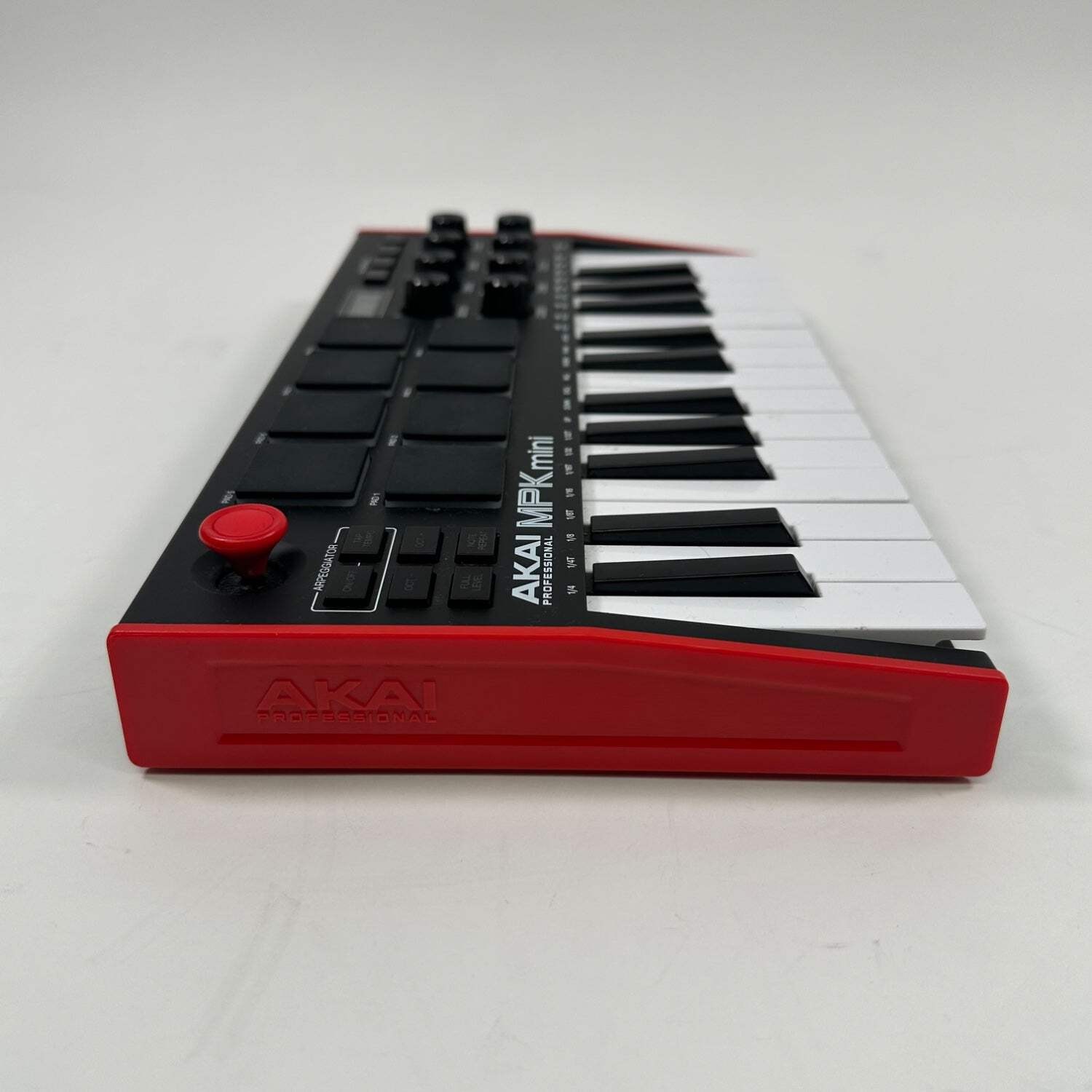 Akai Professional MPK Mini MK3 MIDI Controller Keyboard