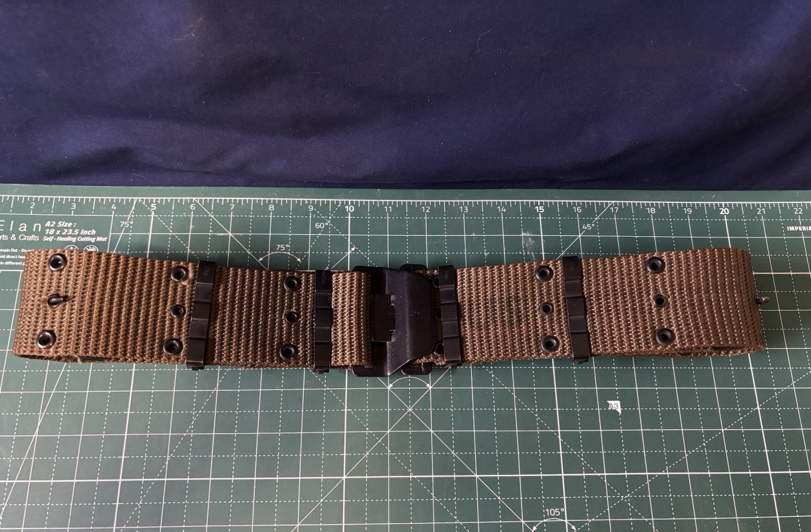 Vietnam War US Military Rare Pistol Belt With US Stamped Davis Style Buckle