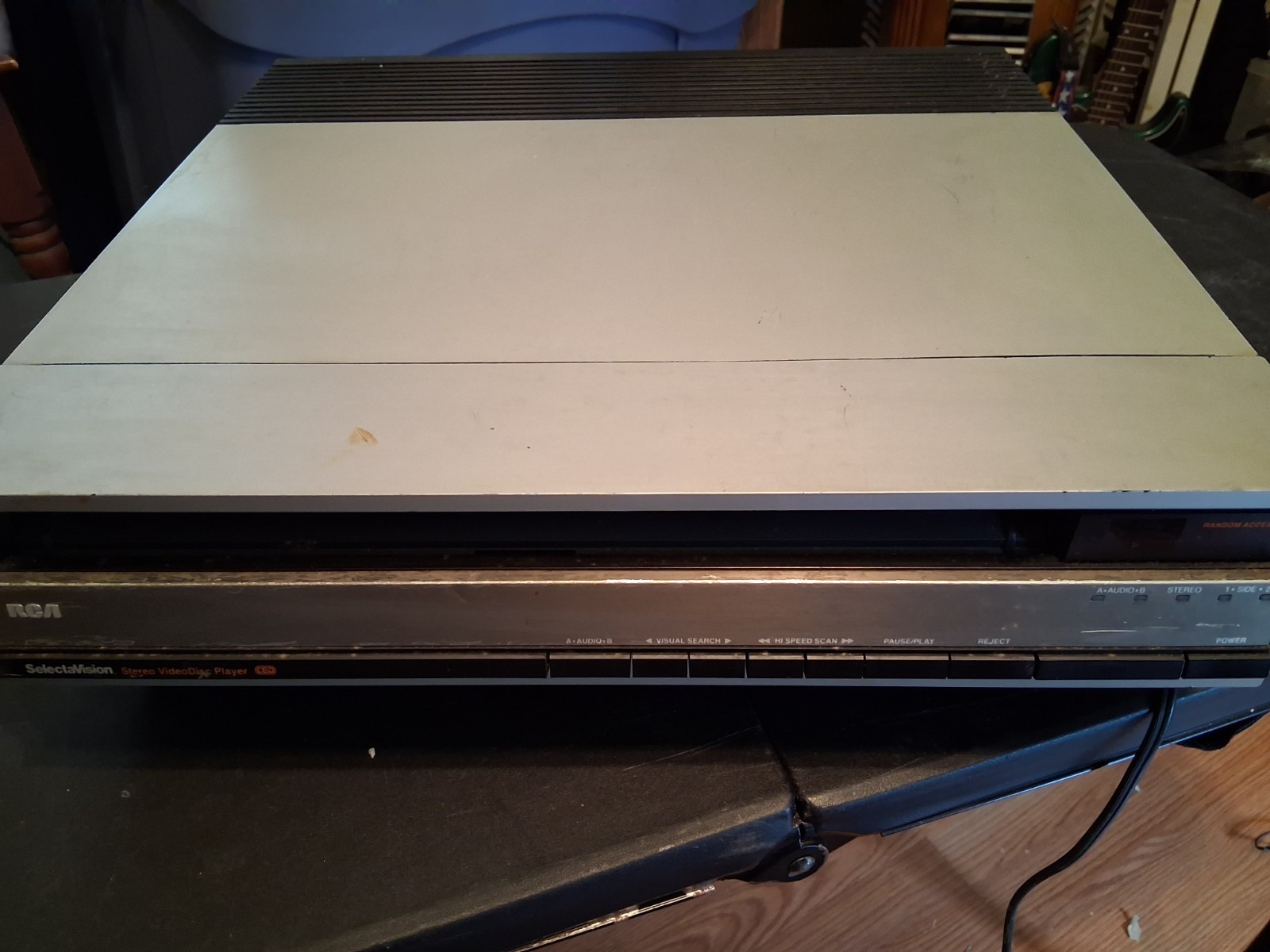 RCA SELECTAVISION STEREO VIDEODISC PLAYER model SKT 400 for Parts W/NEW Stylus