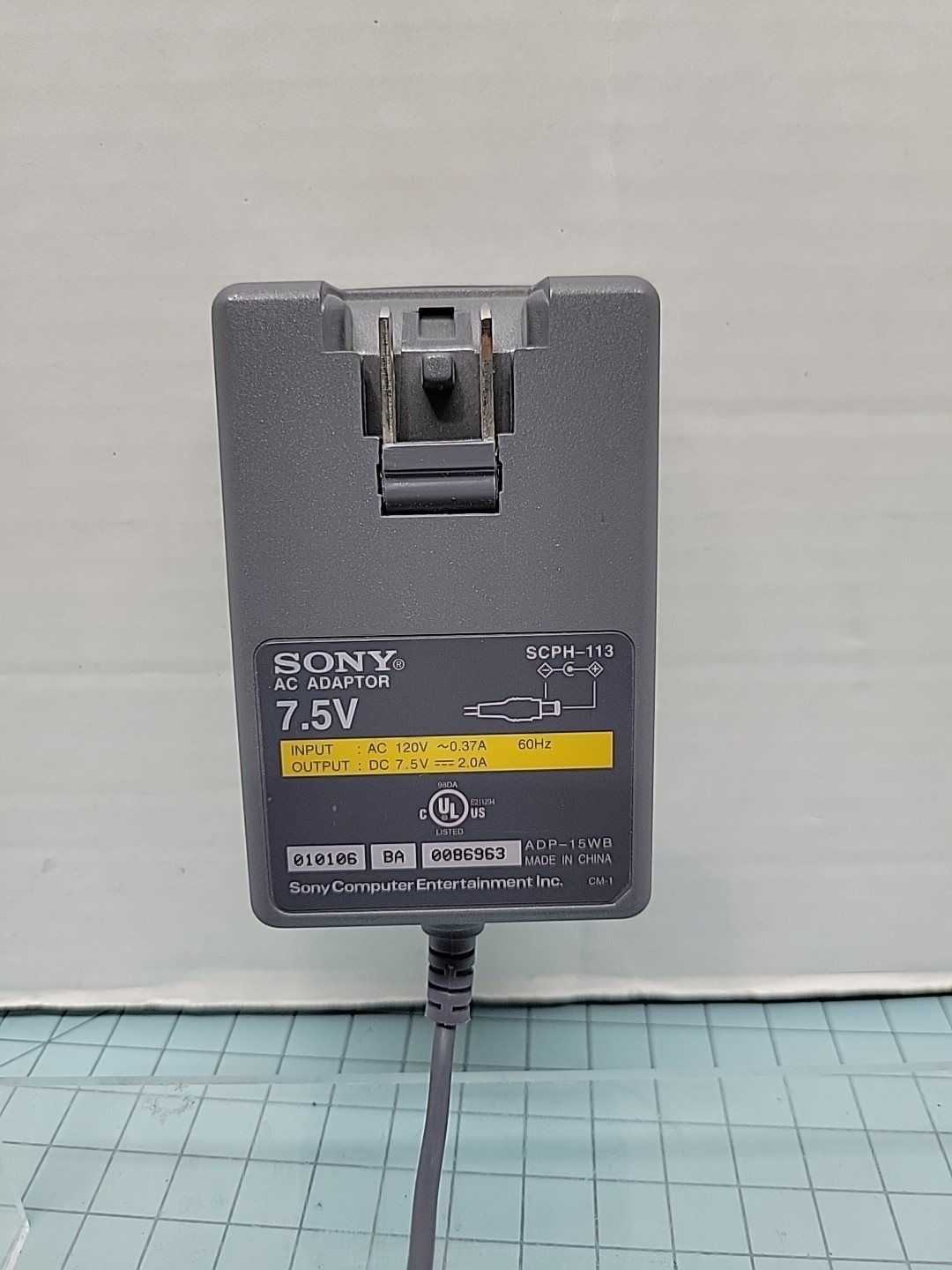 Offical Sony play station 1  AC adapter Scph-113
