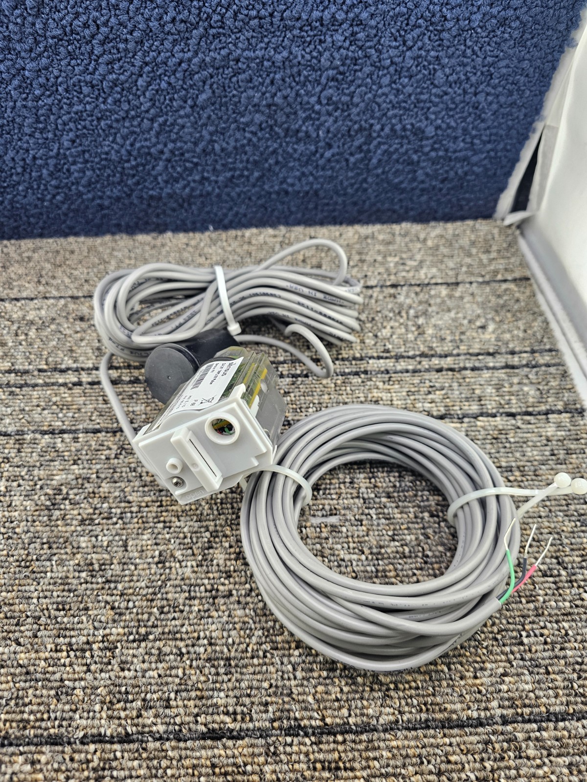 SENSUS 5201011400011: Pulse Sensor / Transmitter 20ft - 25ft Cable Length IP68