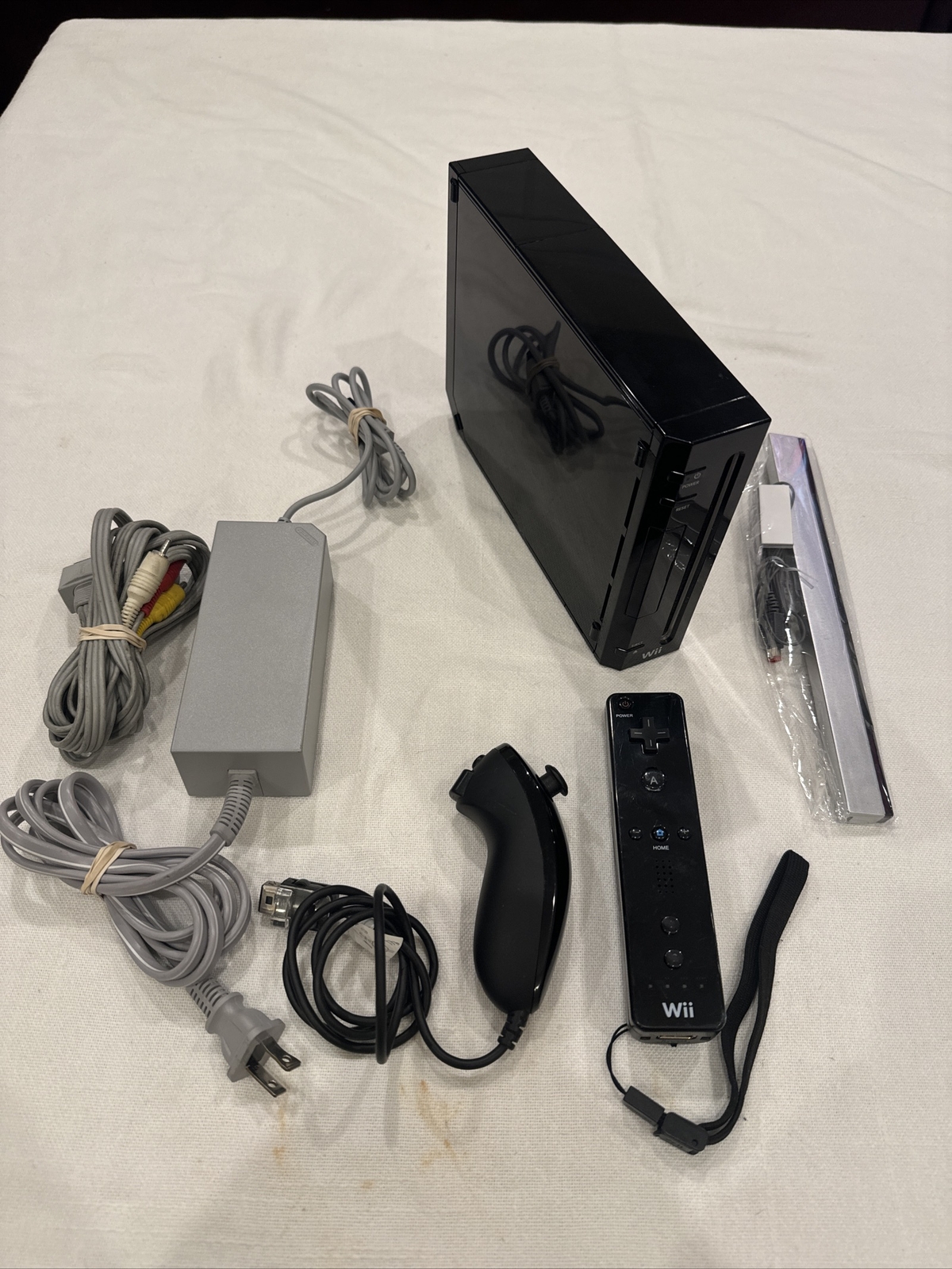 Nintendo Wii RVL-101 Black Console Controller Nunchuck Cords Sensor *NEW LASER*