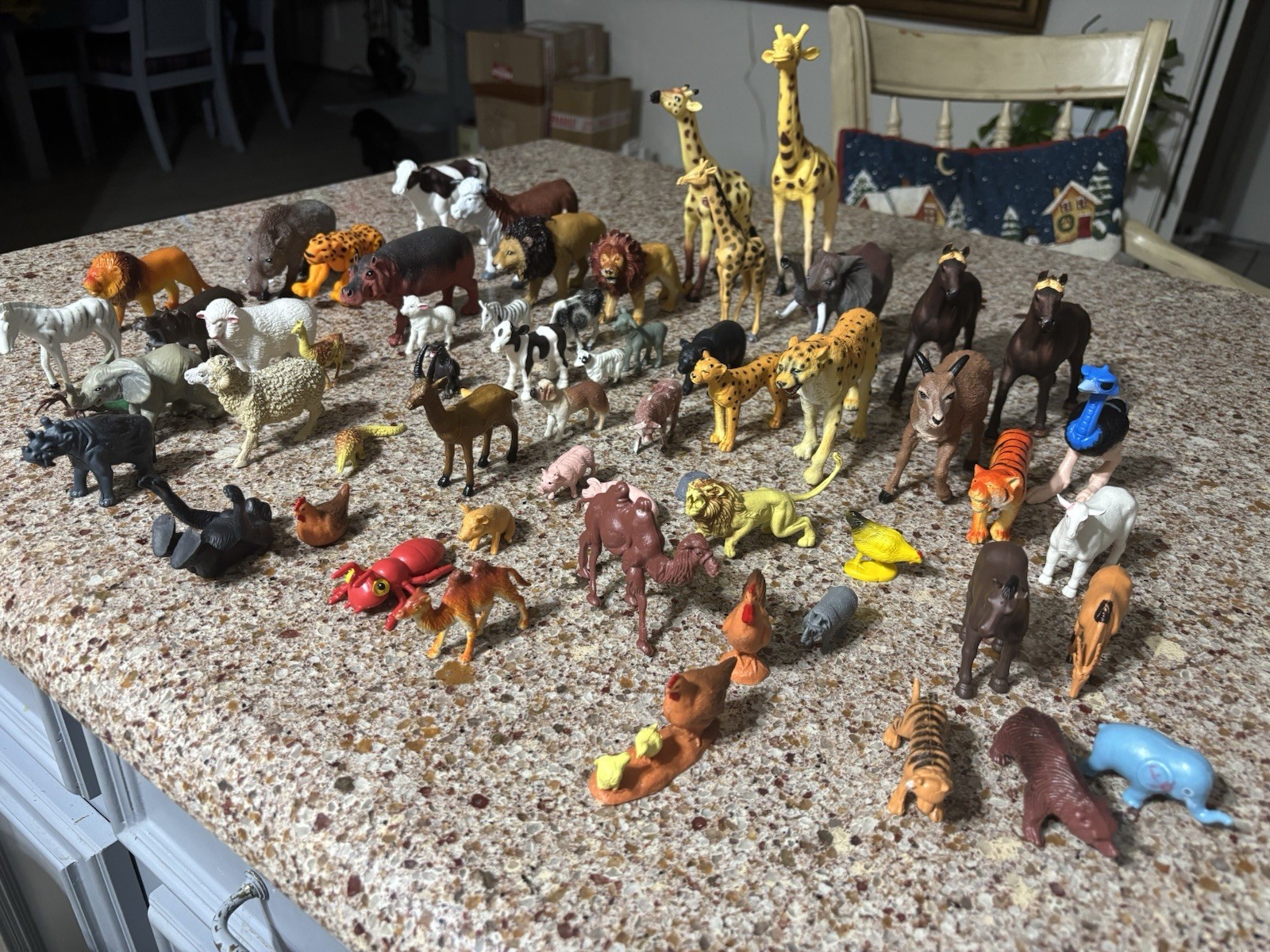 Vintage Safari Ltd & Unbranded Large Lot Of 60 Miniature Animal Figurines