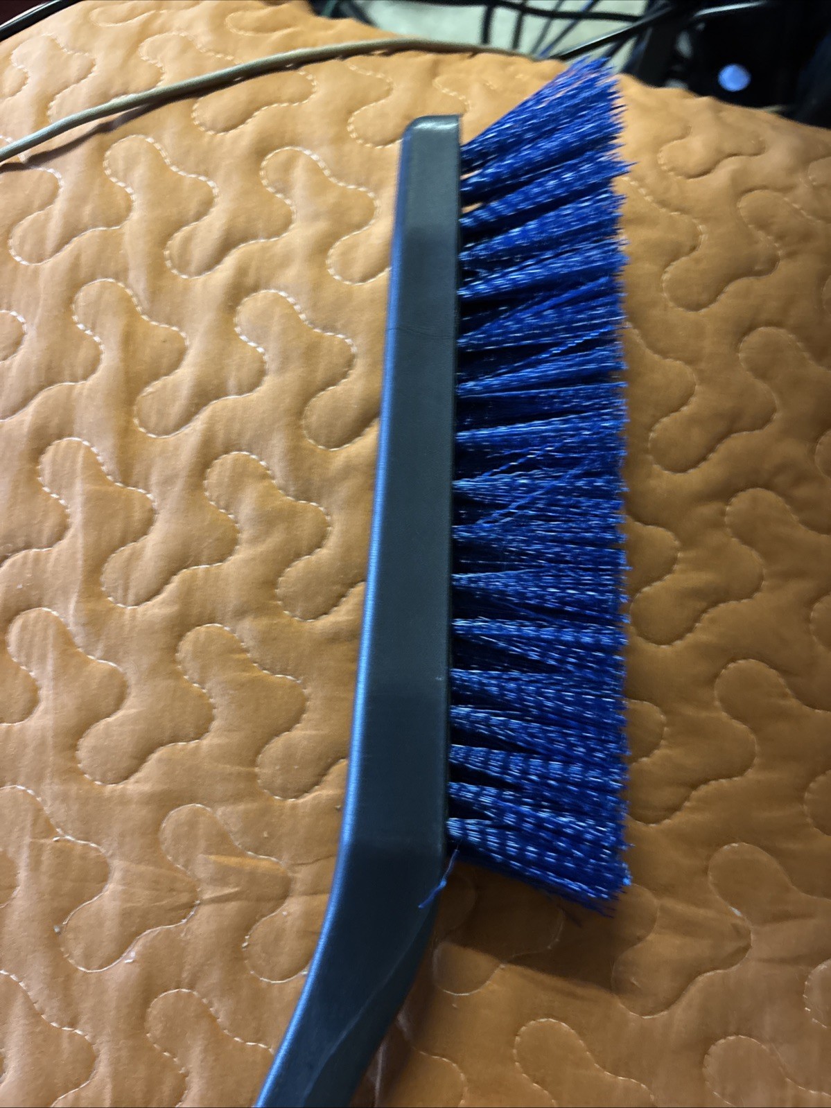 Snow Brush with Ice Scraper, Soft Grip Handle, Blue Bristles