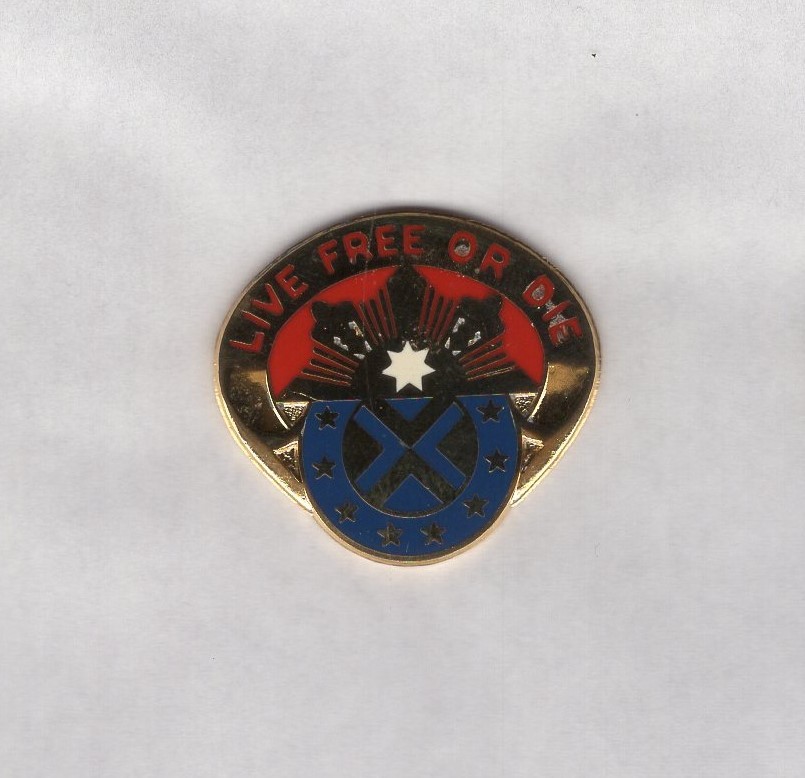 US Army 197th Field Artillery Fires Bde FA crest DUI clutchback c/b badge V-21
