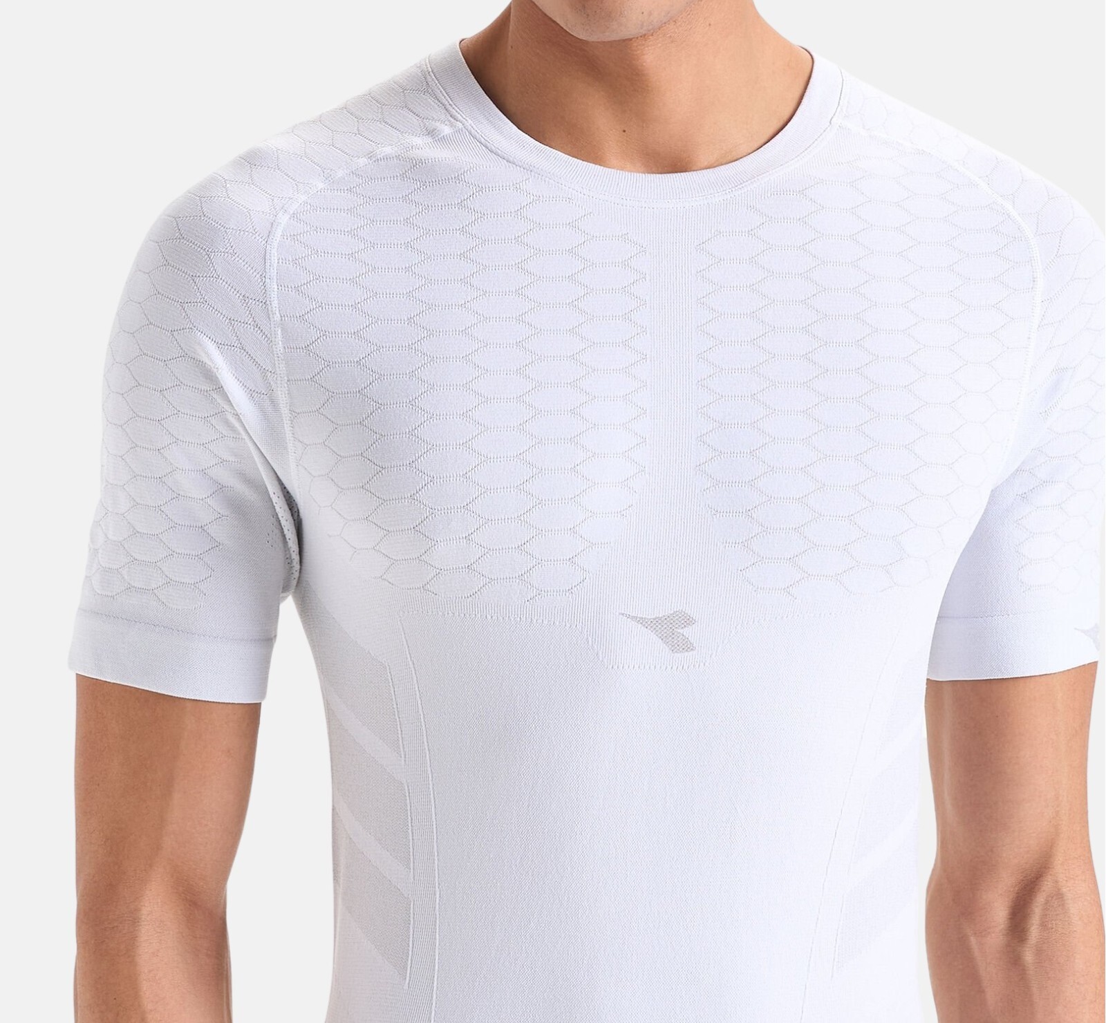 Diadora - Breathable T-Shirt And Pant - HIDDEN POWER SS T-SHIRT ACT/PANT ACT