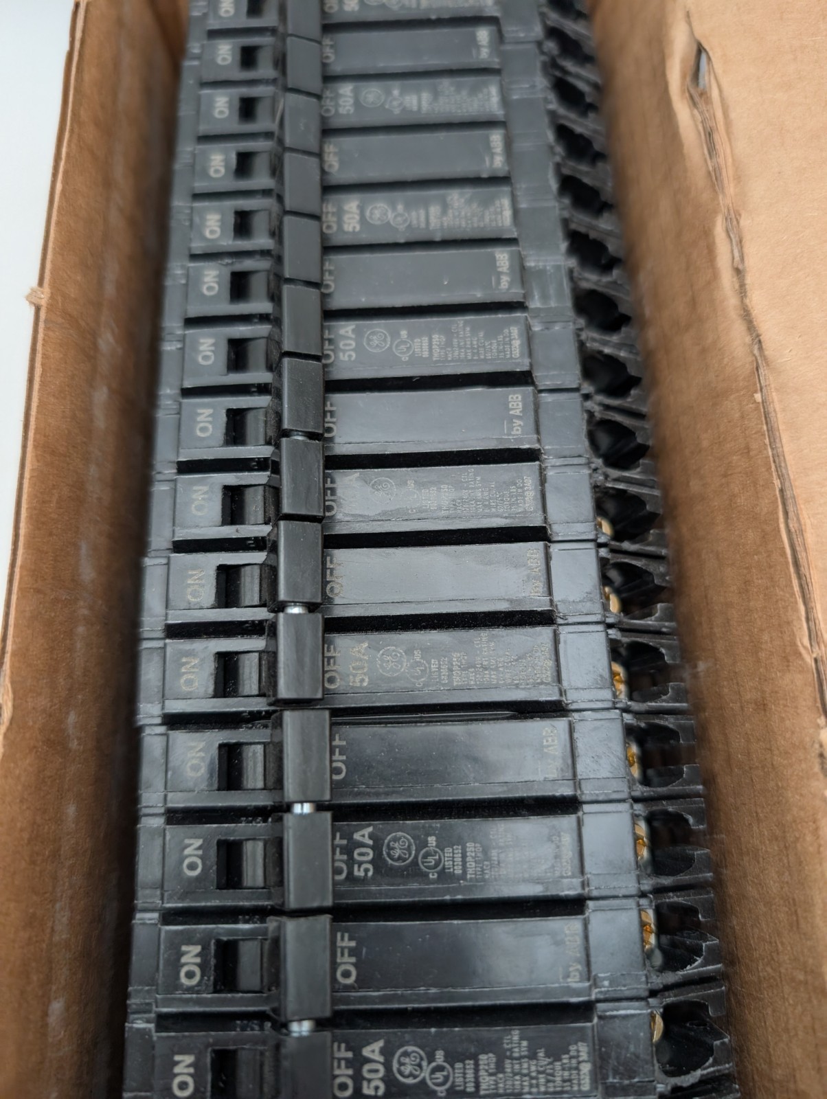 GE THQP250 Circuit Breaker, 50 Amp, Double, Box of 10