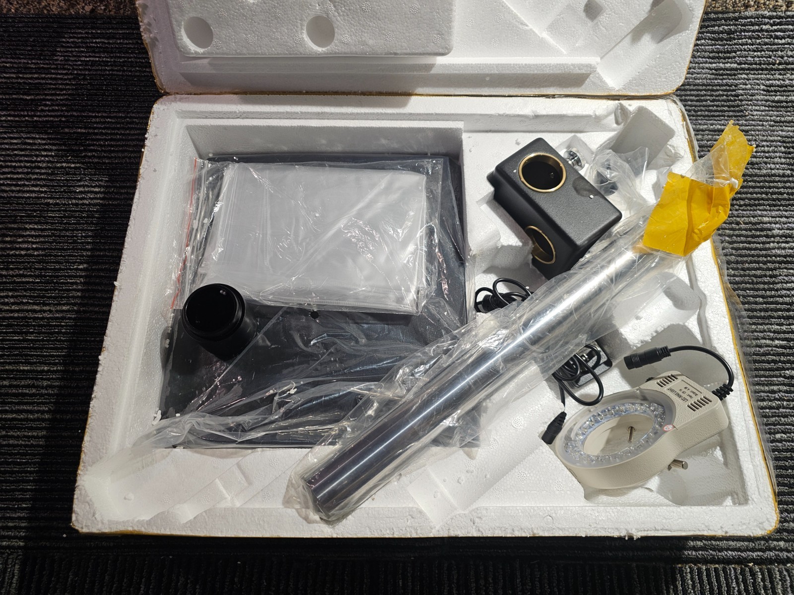 Sciencescope Stereozoom Microscope,8-50X, New 10X e/p