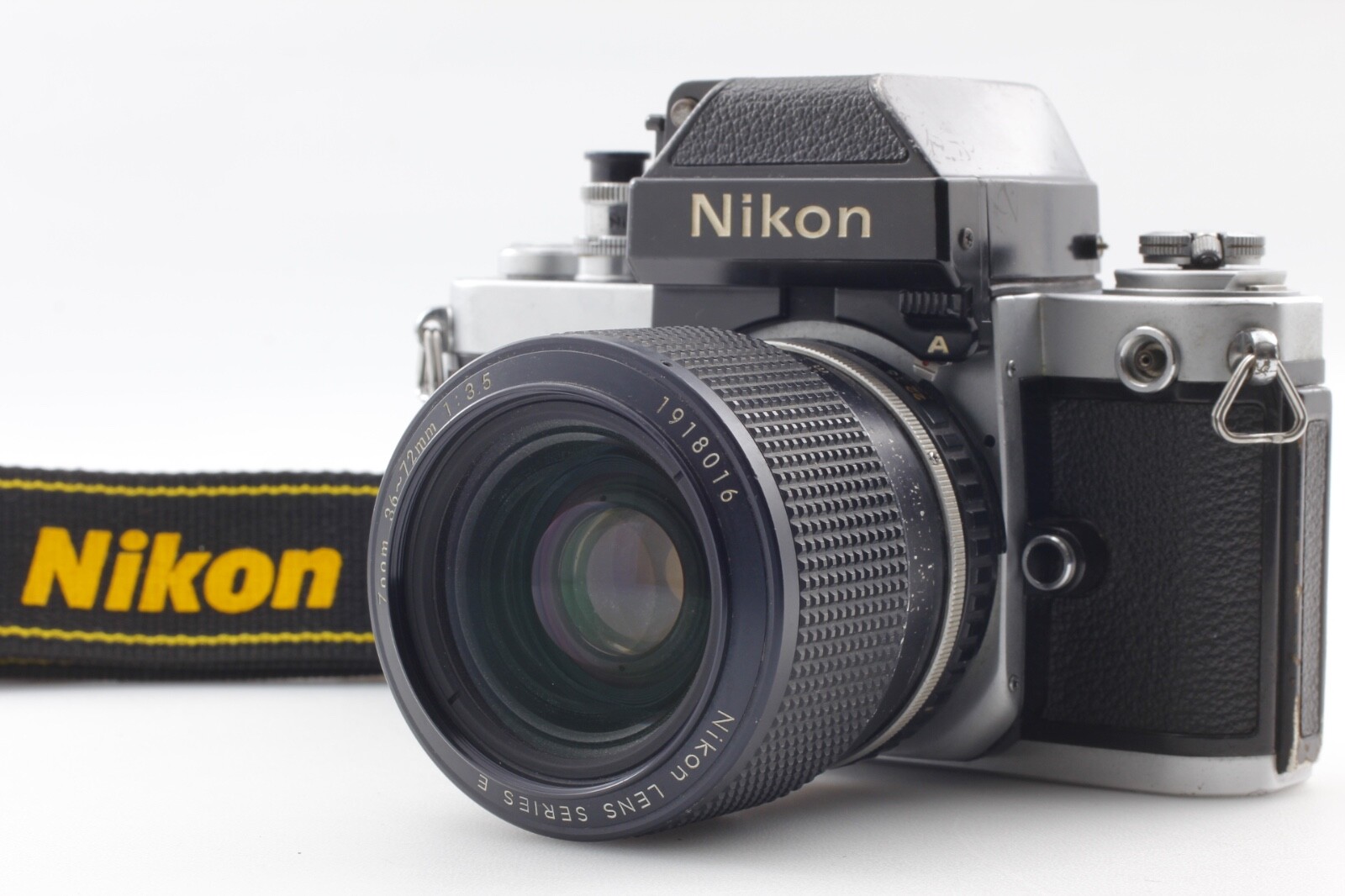 [EXC +3] Nikon F2 A photomic DP-11 35mm SLR + SERIESE 36-72mm f3.5 Japan #707